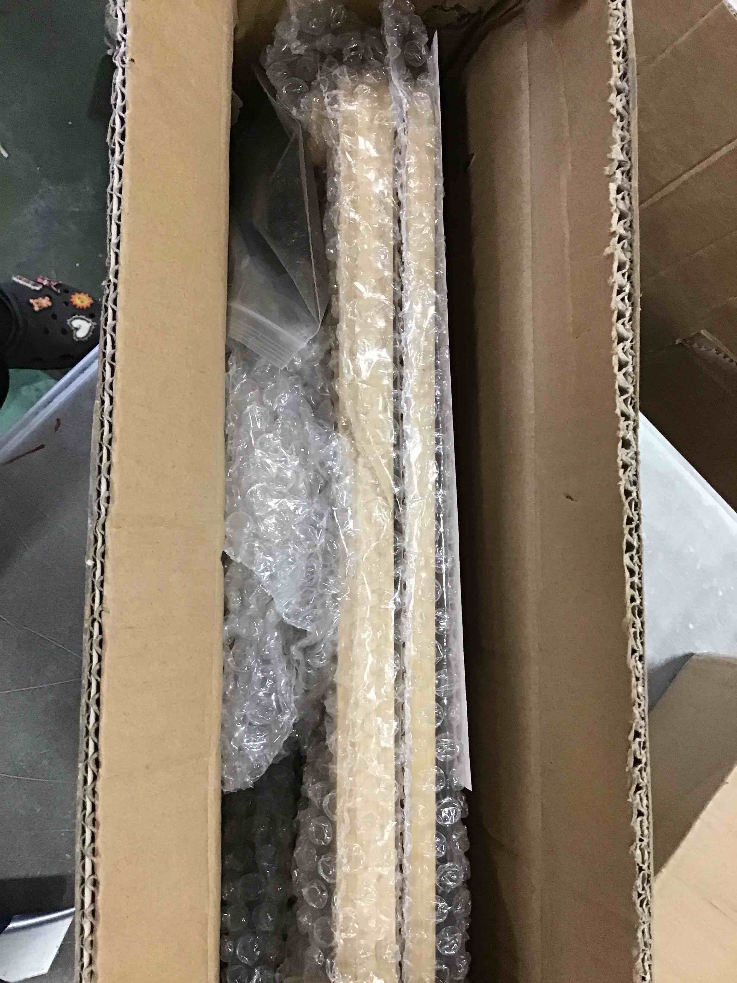 https://s3.amazonaws.com/lotting-images-prod/bidfta/BLU5935679_1709834453430.jpeg