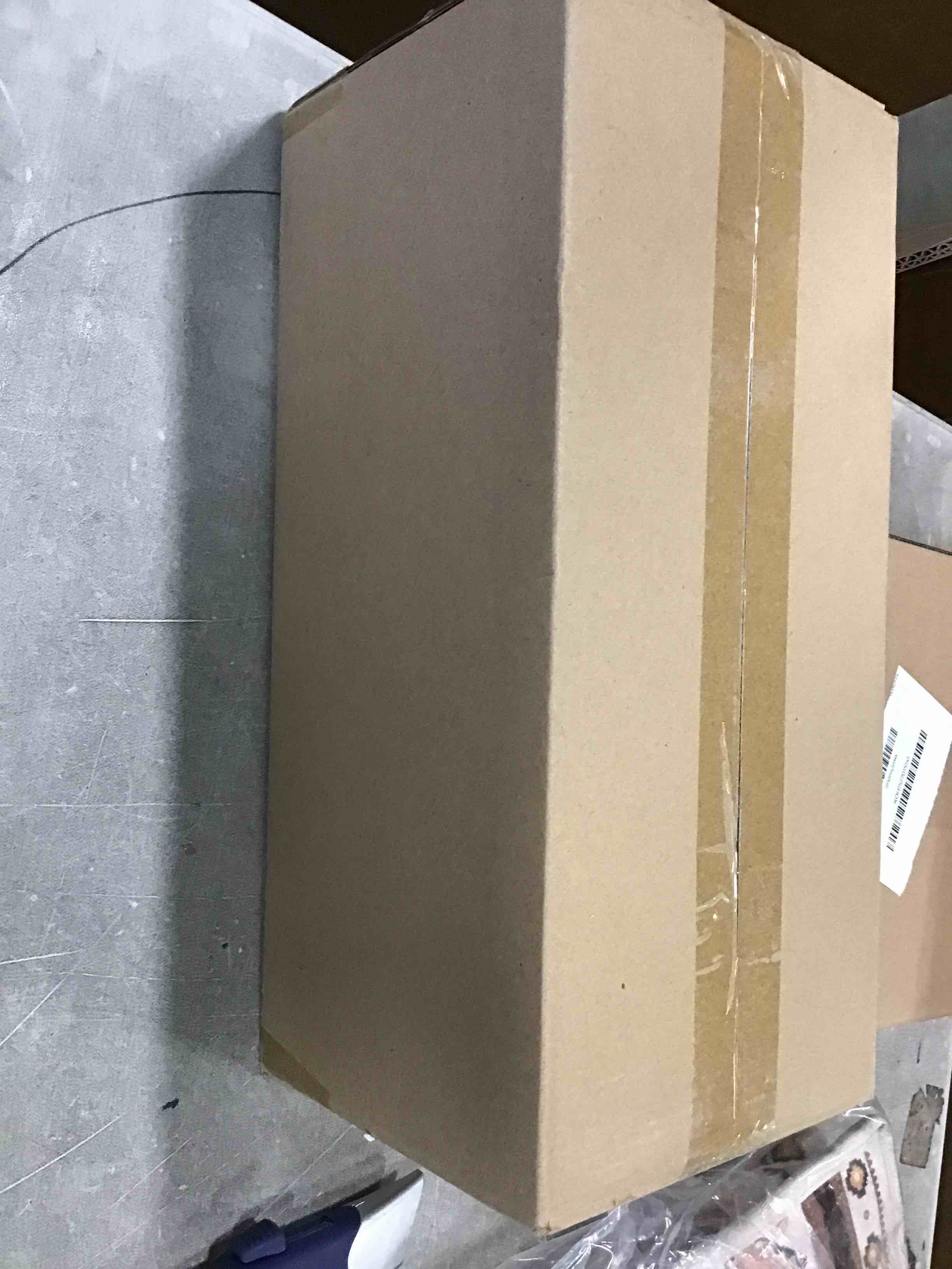 https://s3.amazonaws.com/lotting-images-prod/bidfta/BLU5935718_1709837704040.jpeg
