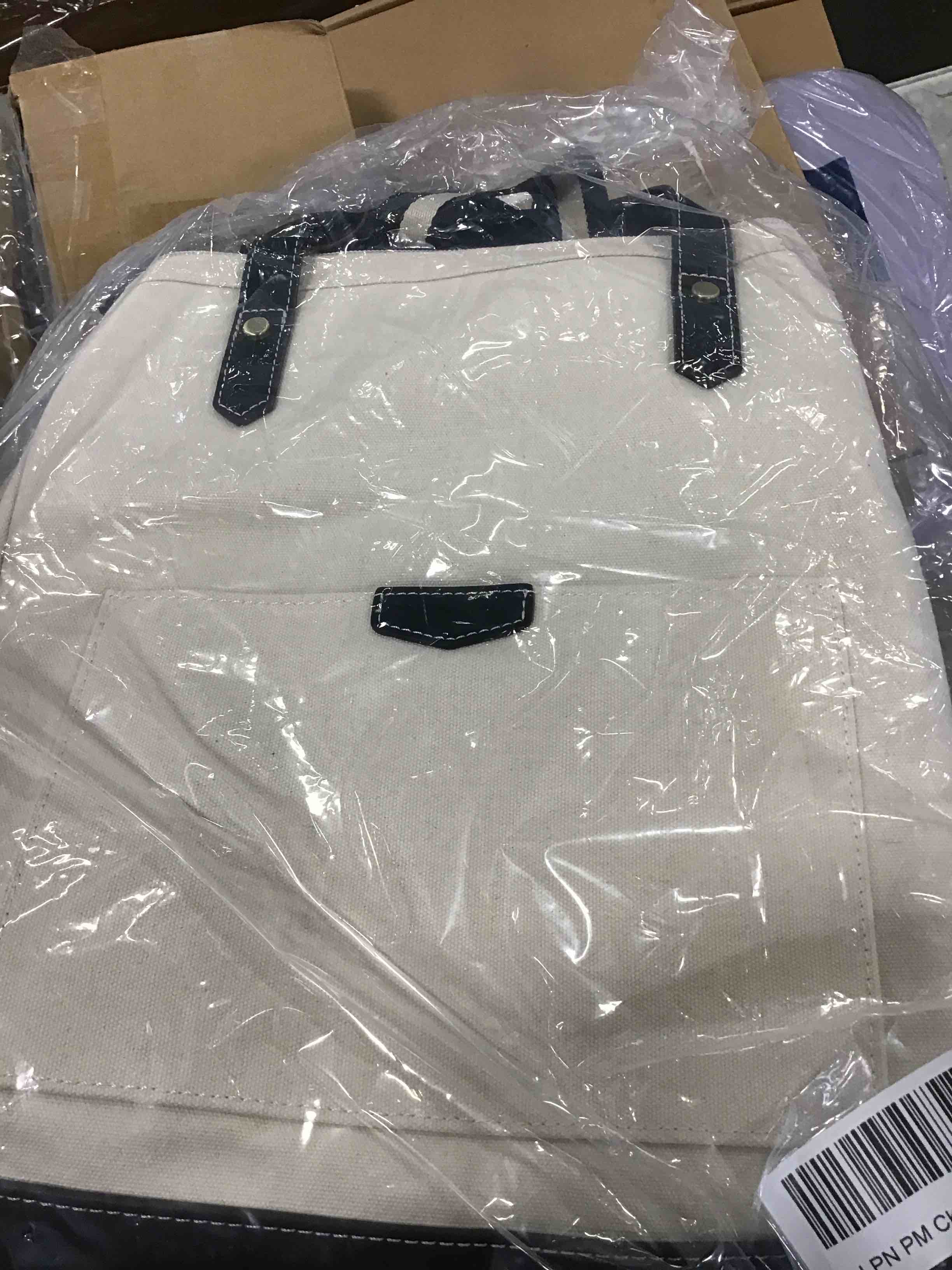 https://s3.amazonaws.com/lotting-images-prod/bidfta/BLU5935910_1709908513909.jpeg