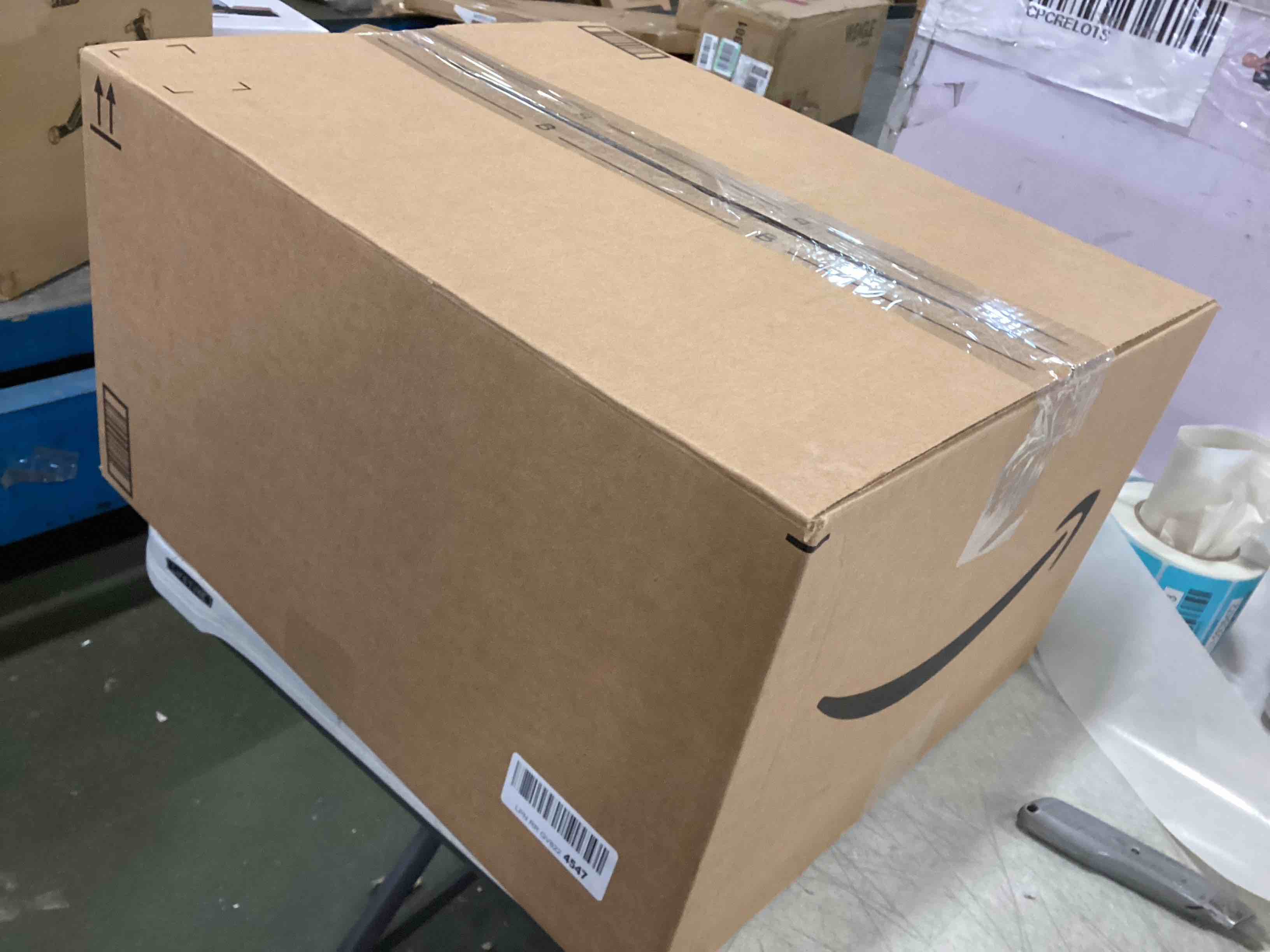 https://s3.amazonaws.com/lotting-images-prod/bidfta/BLU5936468_1707235141442.jpeg