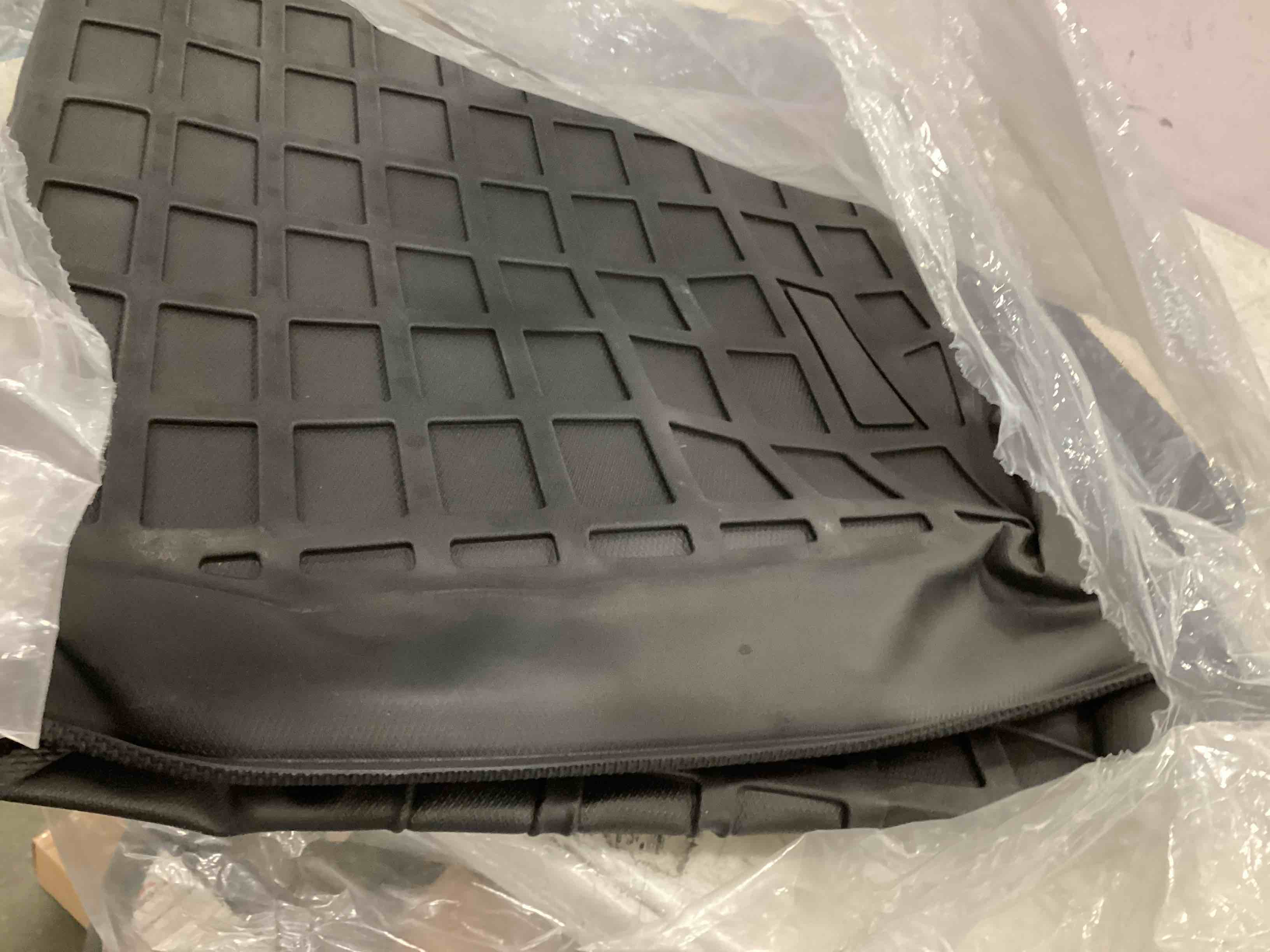 Cartist Cargo Liner Compatible with Tesla Model S 2021 2022 All Weather Rear Cargo Tray Trunk Floor Mat