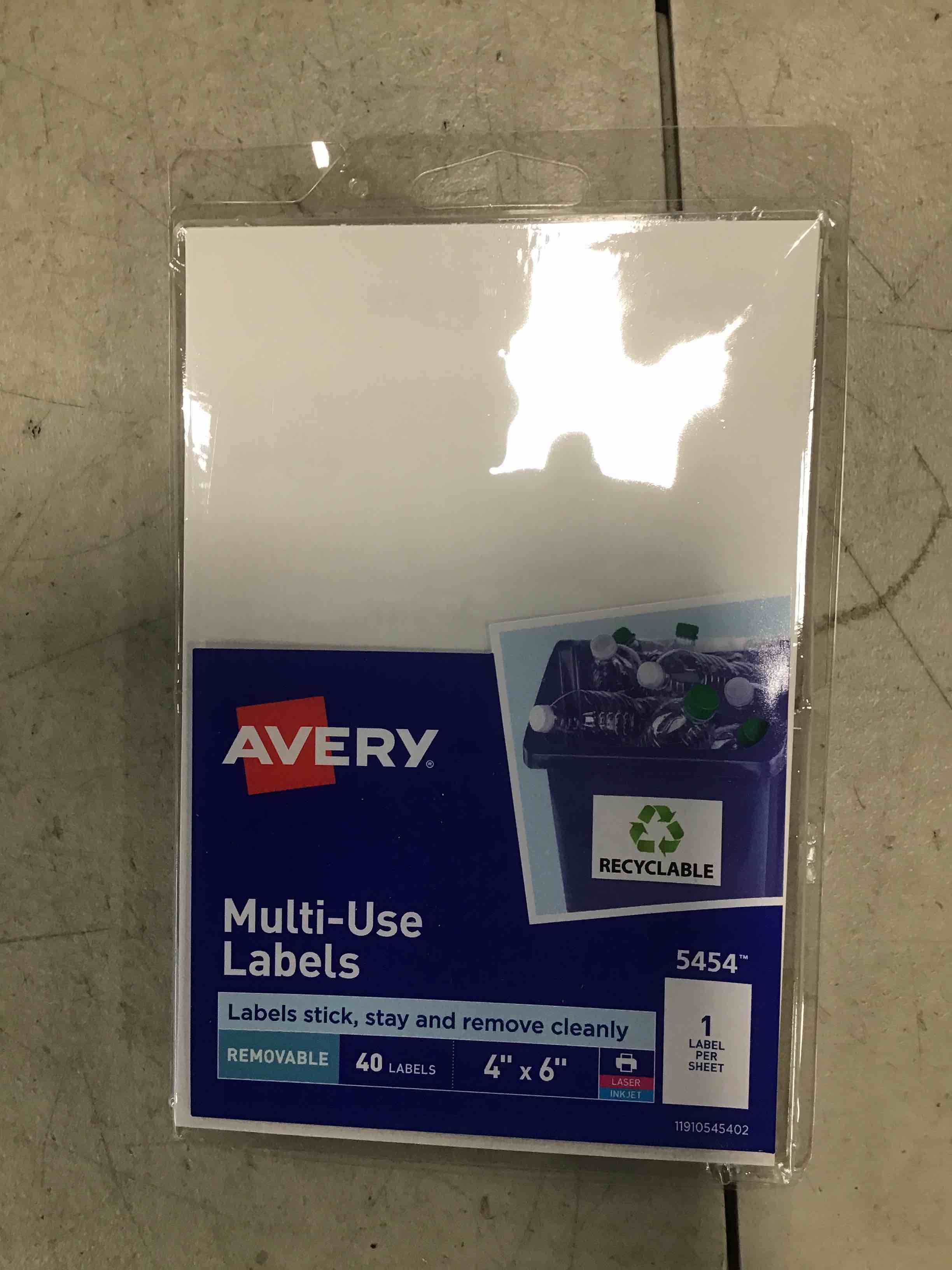 https://s3.amazonaws.com/lotting-images-prod/bidfta/BLU5937582_1707224382604.jpeg