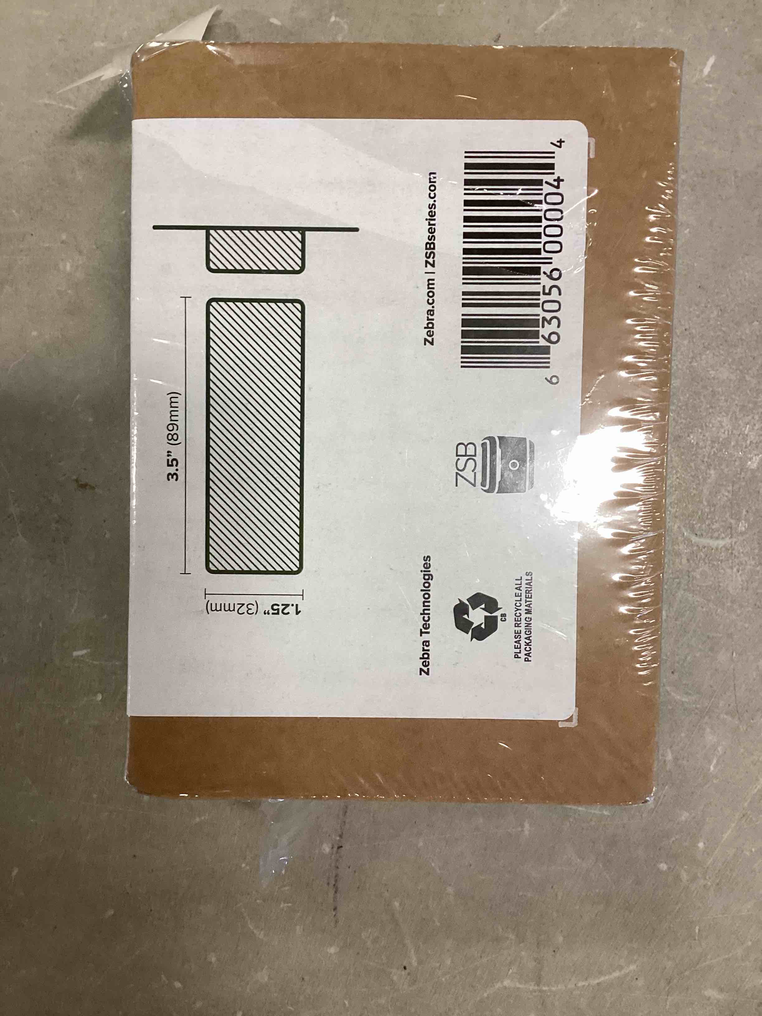 https://s3.amazonaws.com/lotting-images-prod/bidfta/BLU5938021_1708374242048.jpeg