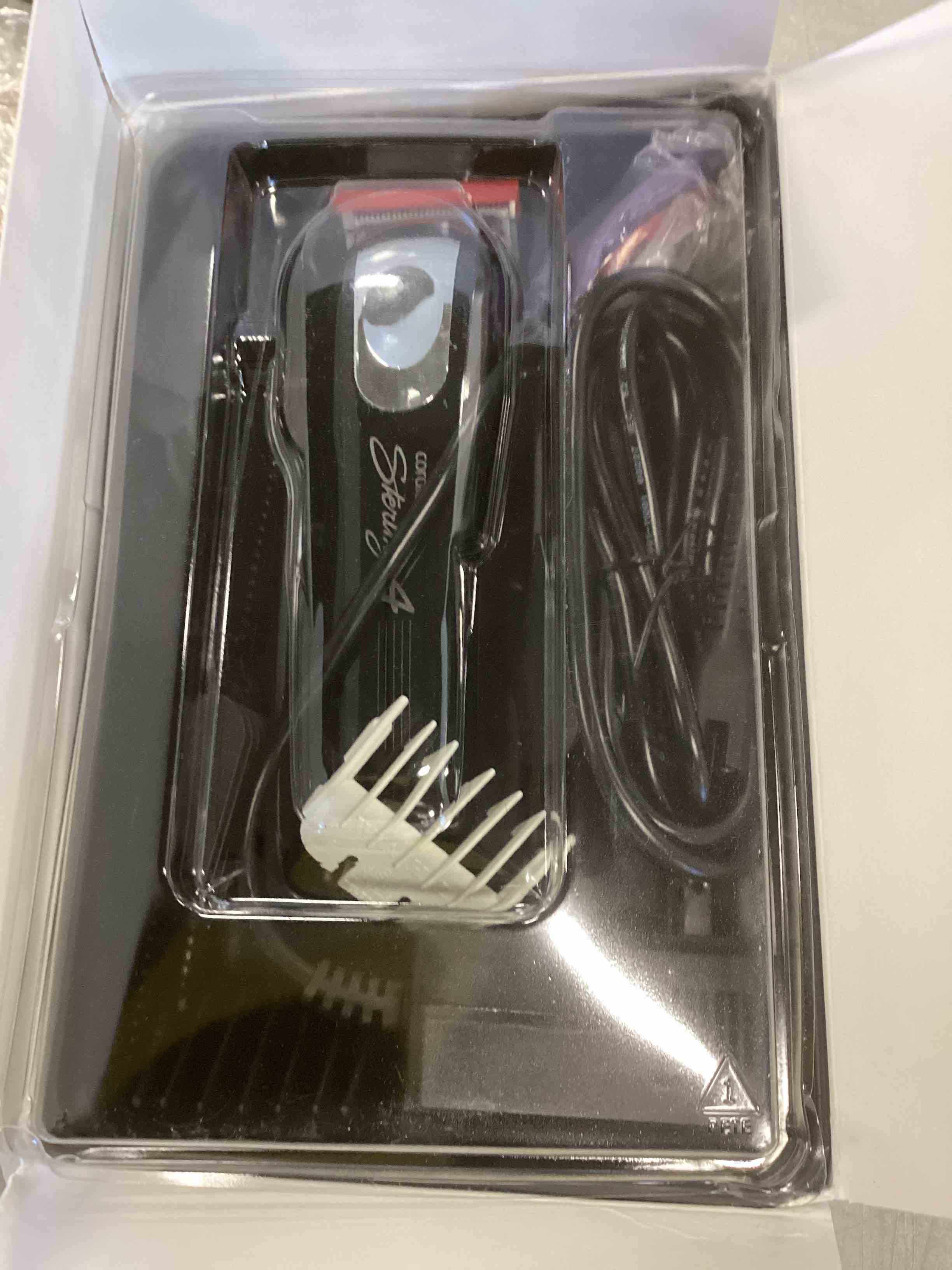 https://s3.amazonaws.com/lotting-images-prod/bidfta/BLU5938229_1708454585094.jpeg