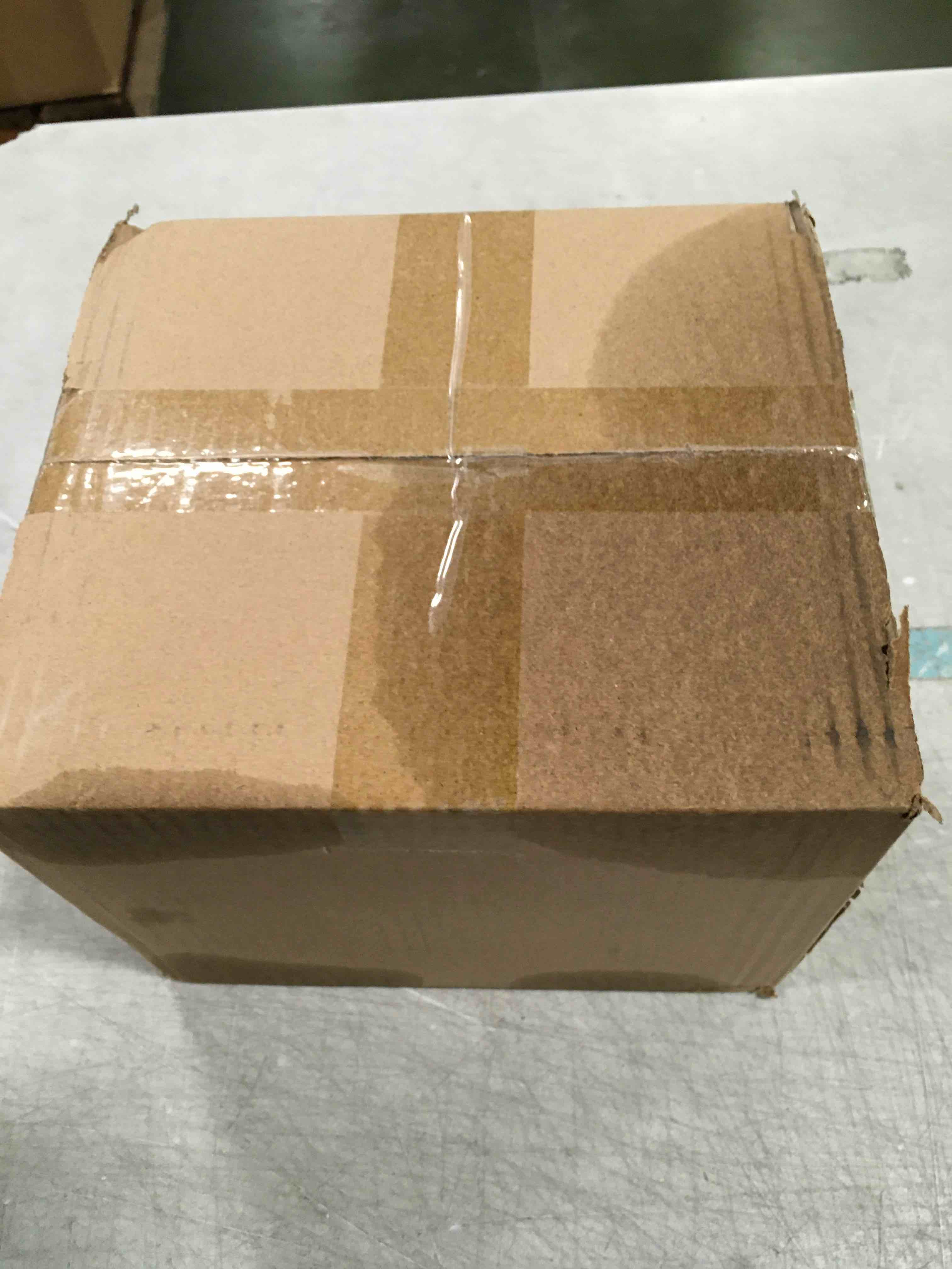 https://s3.amazonaws.com/lotting-images-prod/bidfta/BLU5938644_1708609543074.jpeg