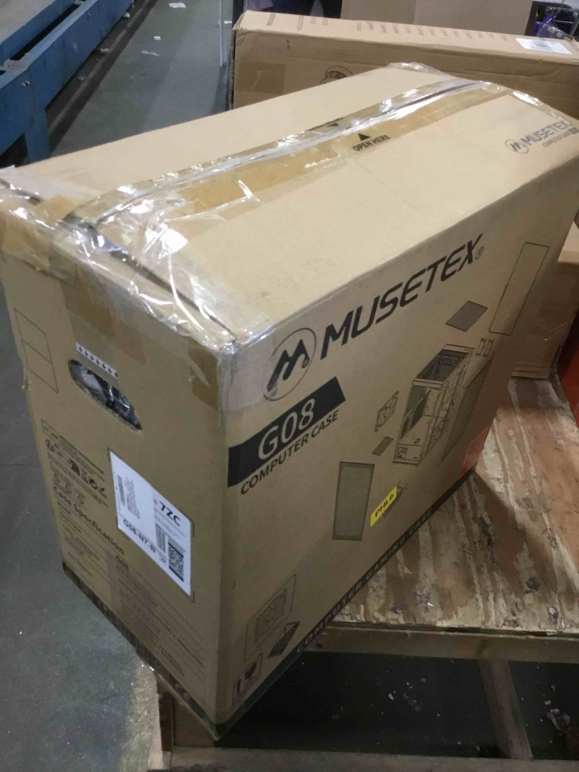https://s3.amazonaws.com/lotting-images-prod/bidfta/BLU5939208_1707417586456.jpeg