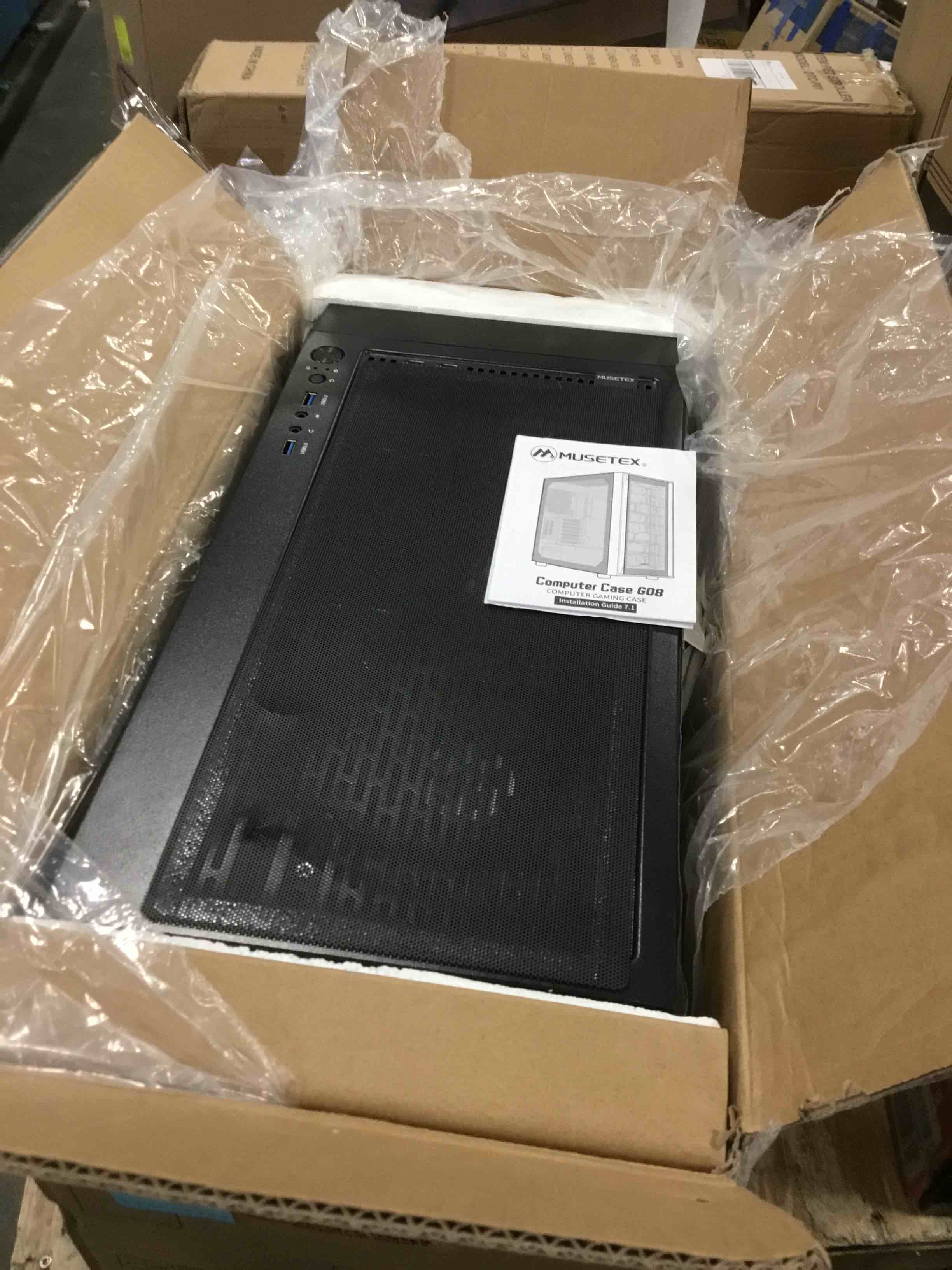 https://s3.amazonaws.com/lotting-images-prod/bidfta/BLU5939208_1707417705713.jpeg