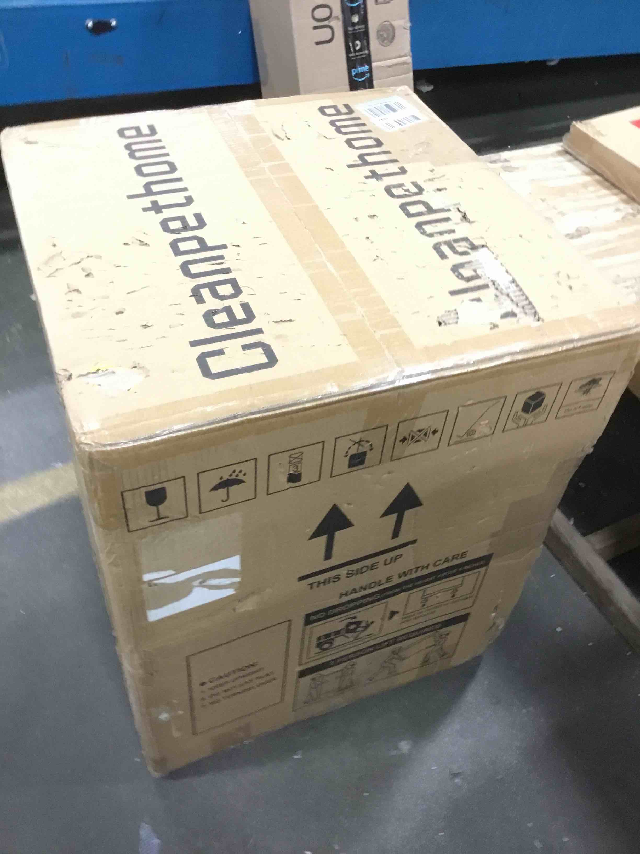 https://s3.amazonaws.com/lotting-images-prod/bidfta/BLU5939272_1707480849366.jpeg