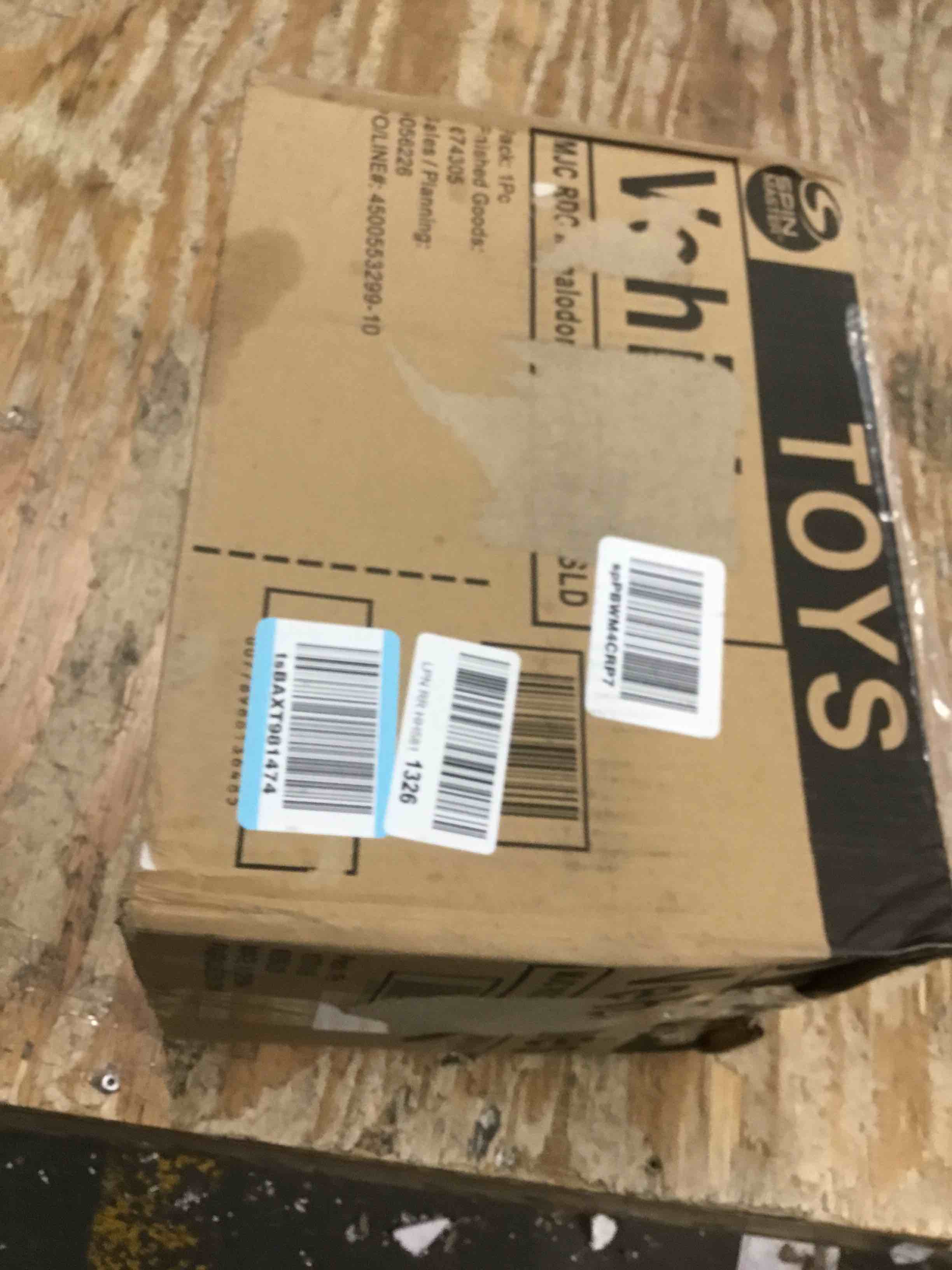 https://s3.amazonaws.com/lotting-images-prod/bidfta/BLU5939916_1707859061380.jpeg