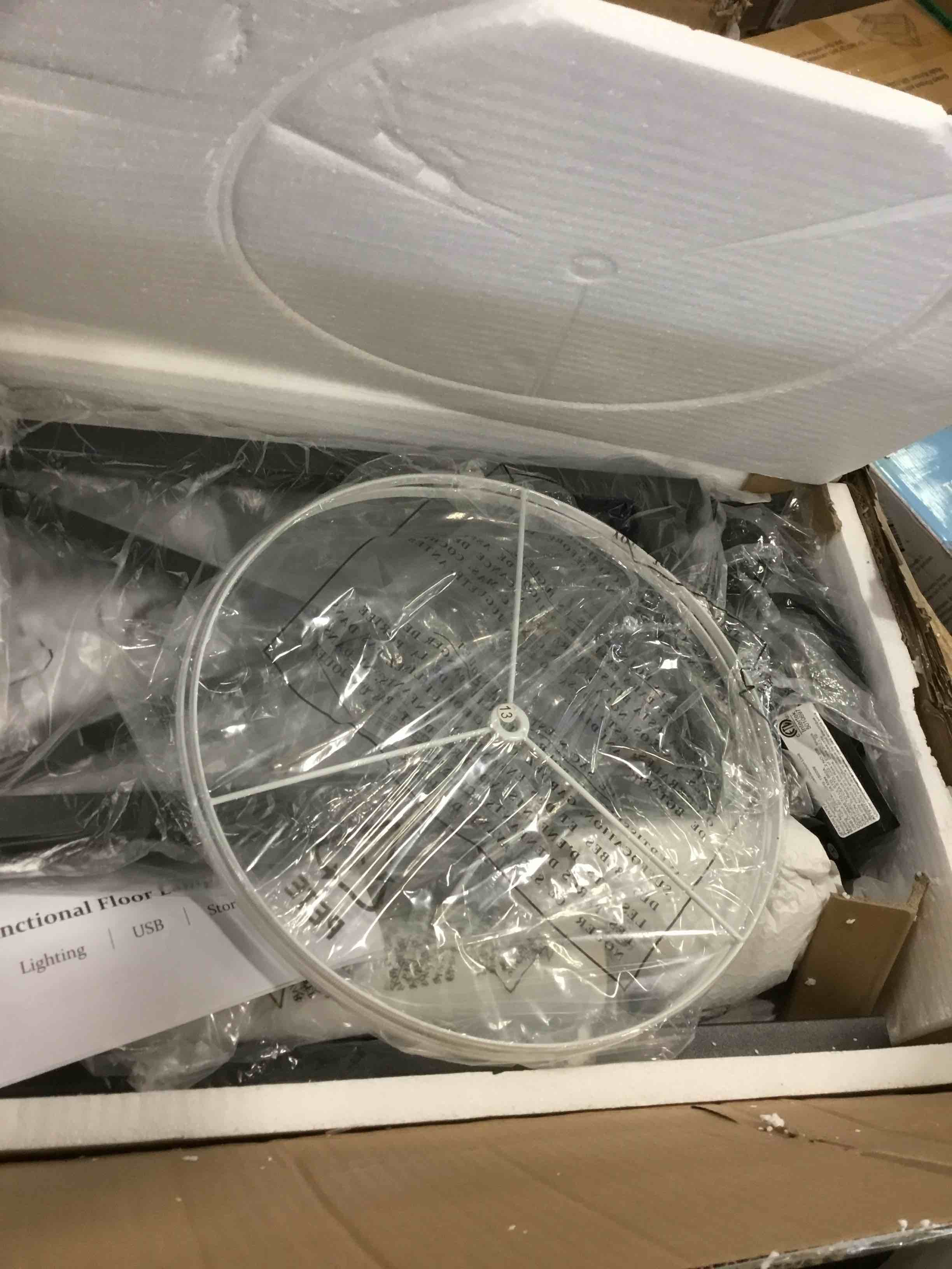 https://s3.amazonaws.com/lotting-images-prod/bidfta/BLU5939991_1707920909632.jpeg