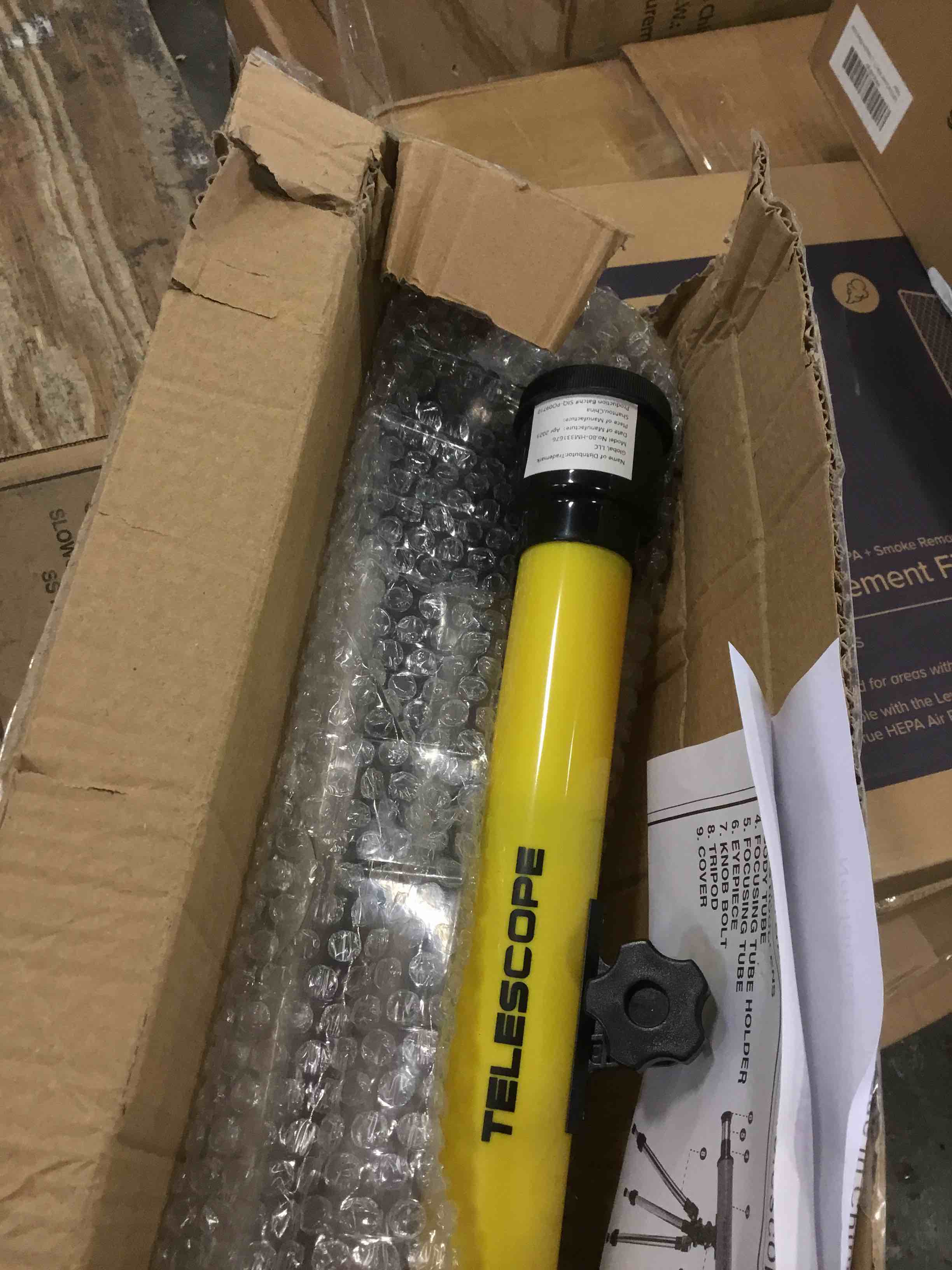 https://s3.amazonaws.com/lotting-images-prod/bidfta/BLU5940032_1707926030759.jpeg