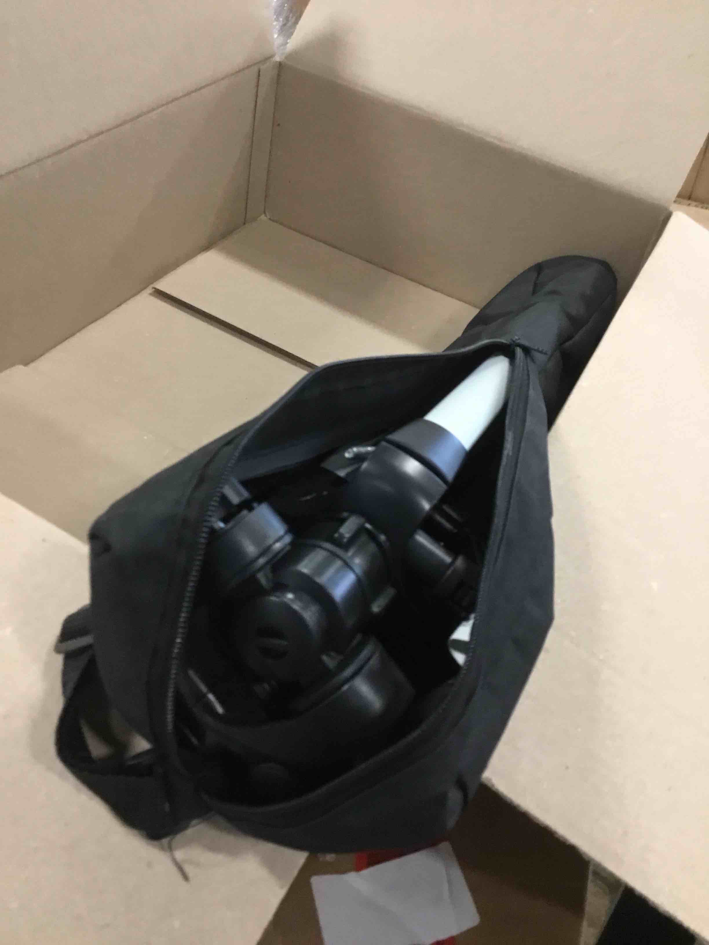 https://s3.amazonaws.com/lotting-images-prod/bidfta/BLU5940190_1708004232338.jpeg