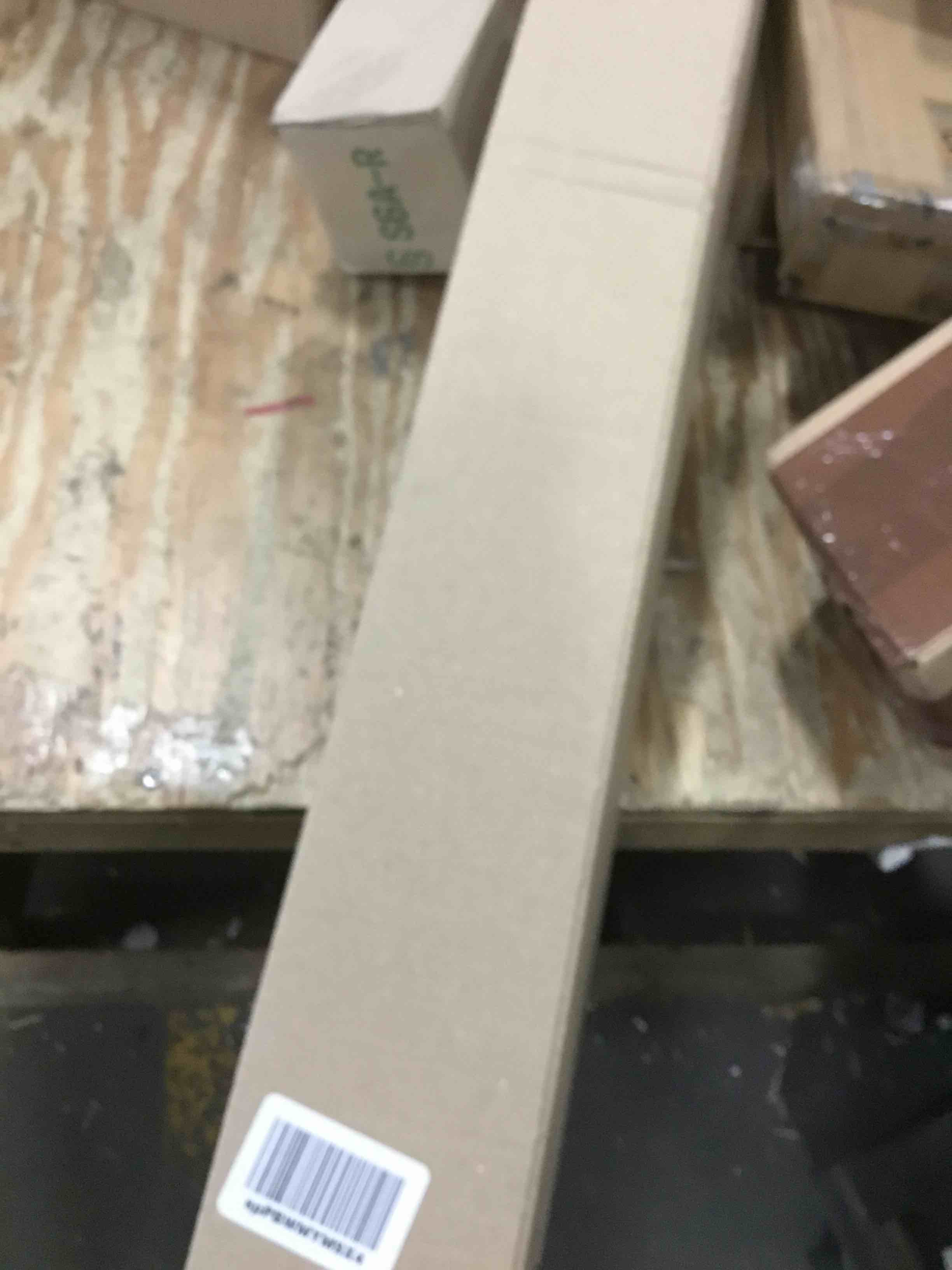 https://s3.amazonaws.com/lotting-images-prod/bidfta/BLU5940236_1708010571465.jpeg