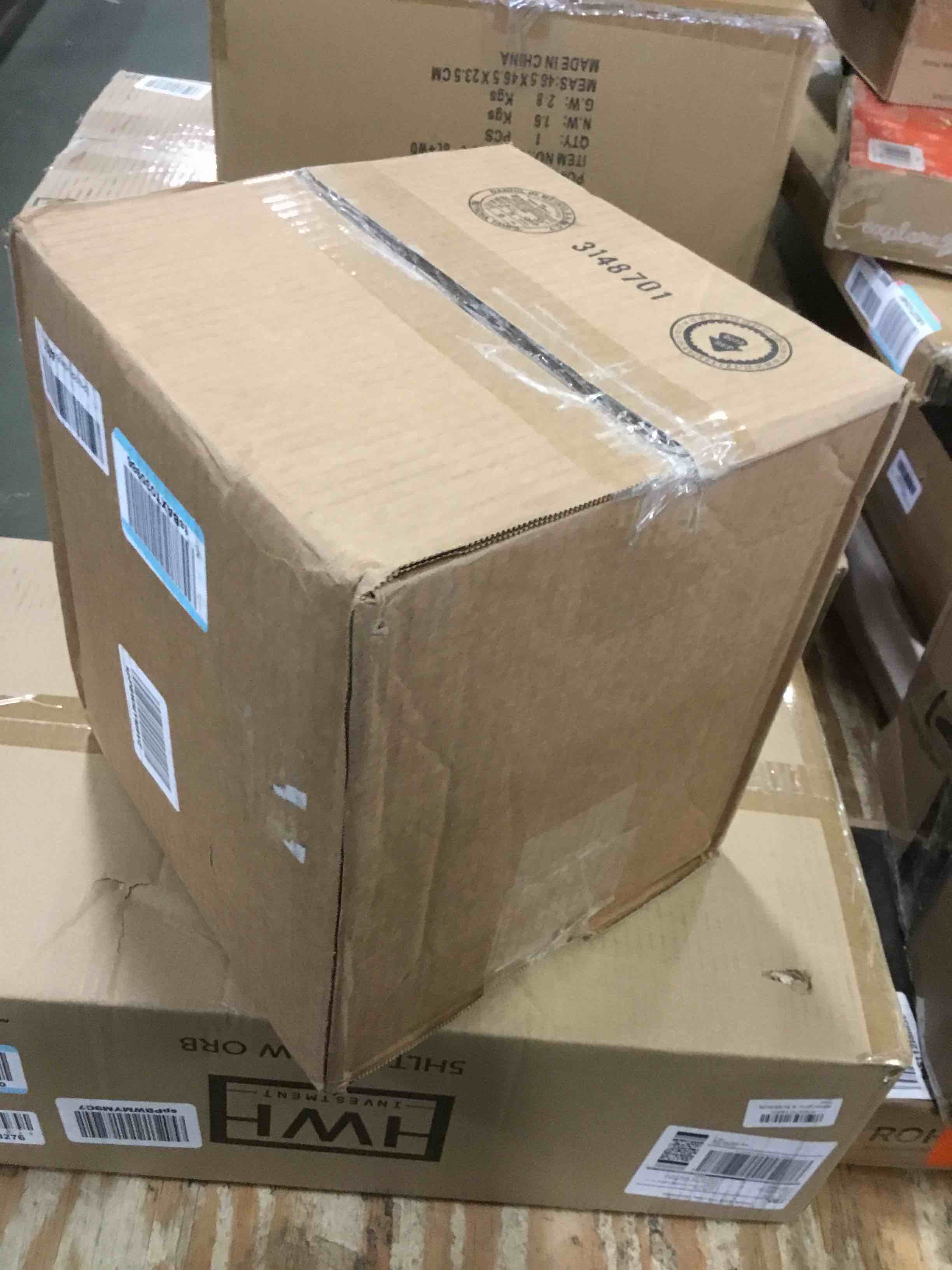 https://s3.amazonaws.com/lotting-images-prod/bidfta/BLU5940249_1708012213360.jpeg