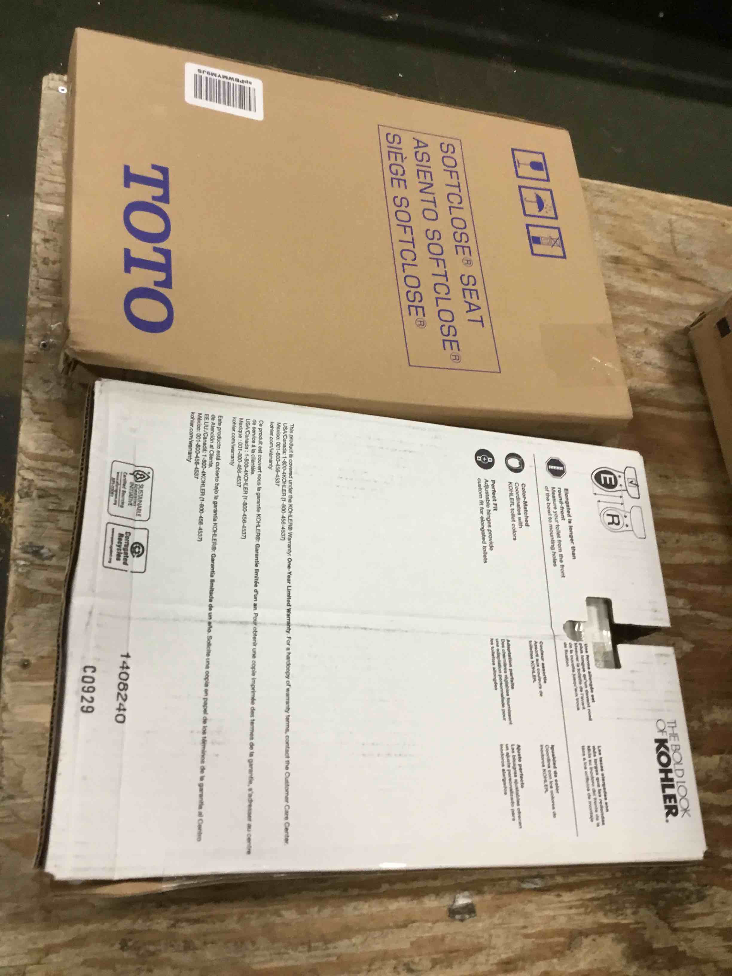 https://s3.amazonaws.com/lotting-images-prod/bidfta/BLU5940287_1708016377867.jpeg