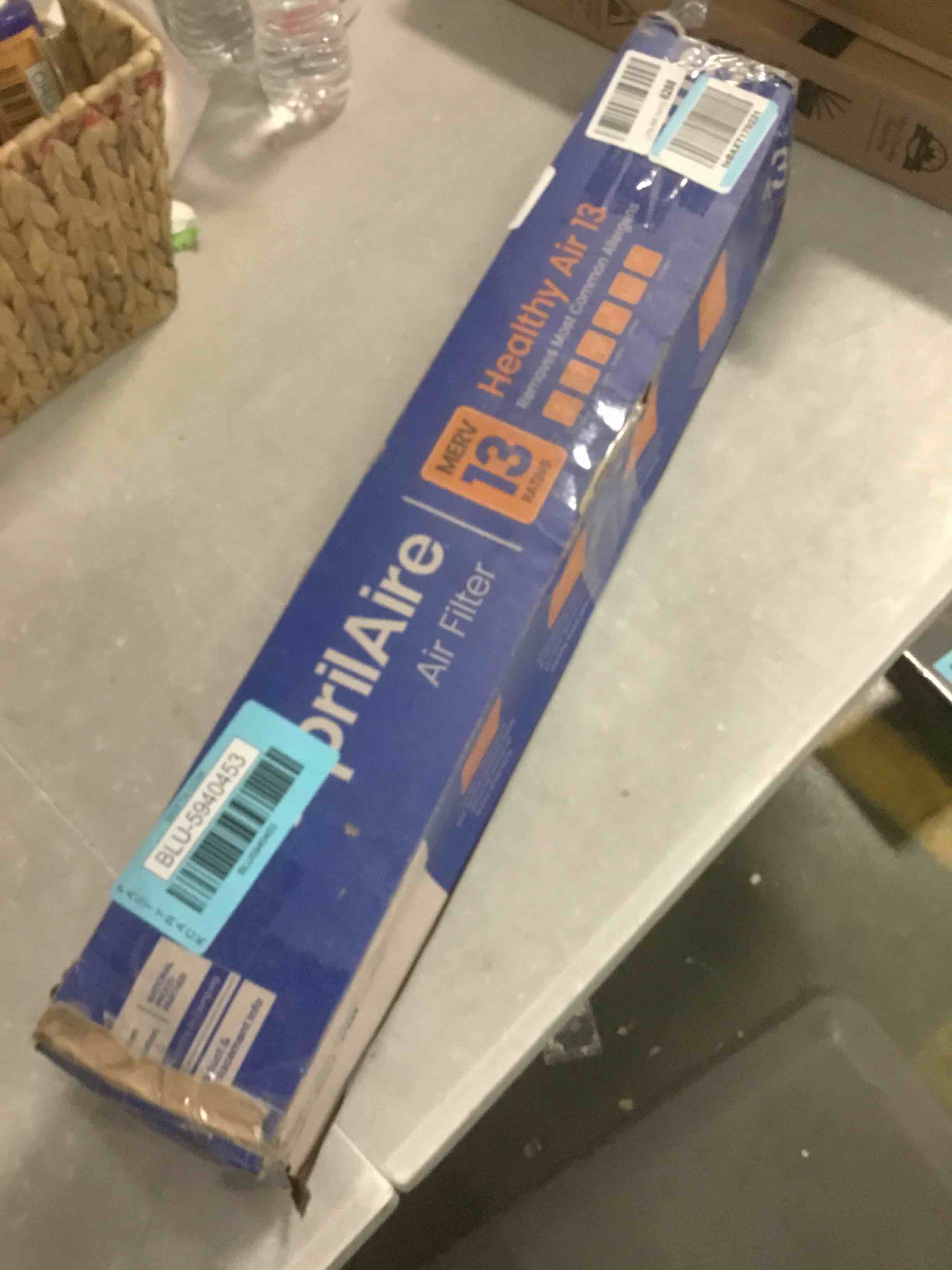 https://s3.amazonaws.com/lotting-images-prod/bidfta/BLU5940453_1707412206834.jpeg