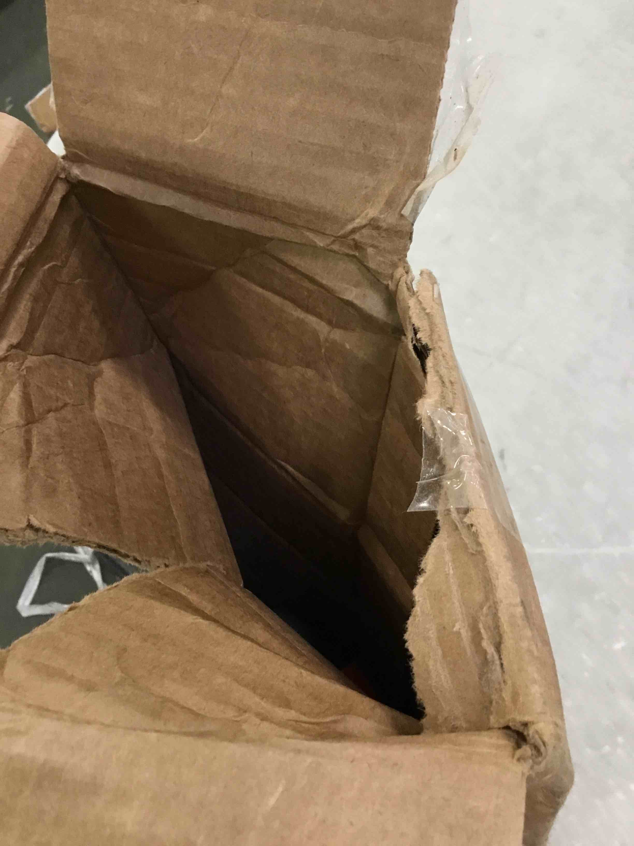 https://s3.amazonaws.com/lotting-images-prod/bidfta/BLU5940792_1707507071392.jpeg