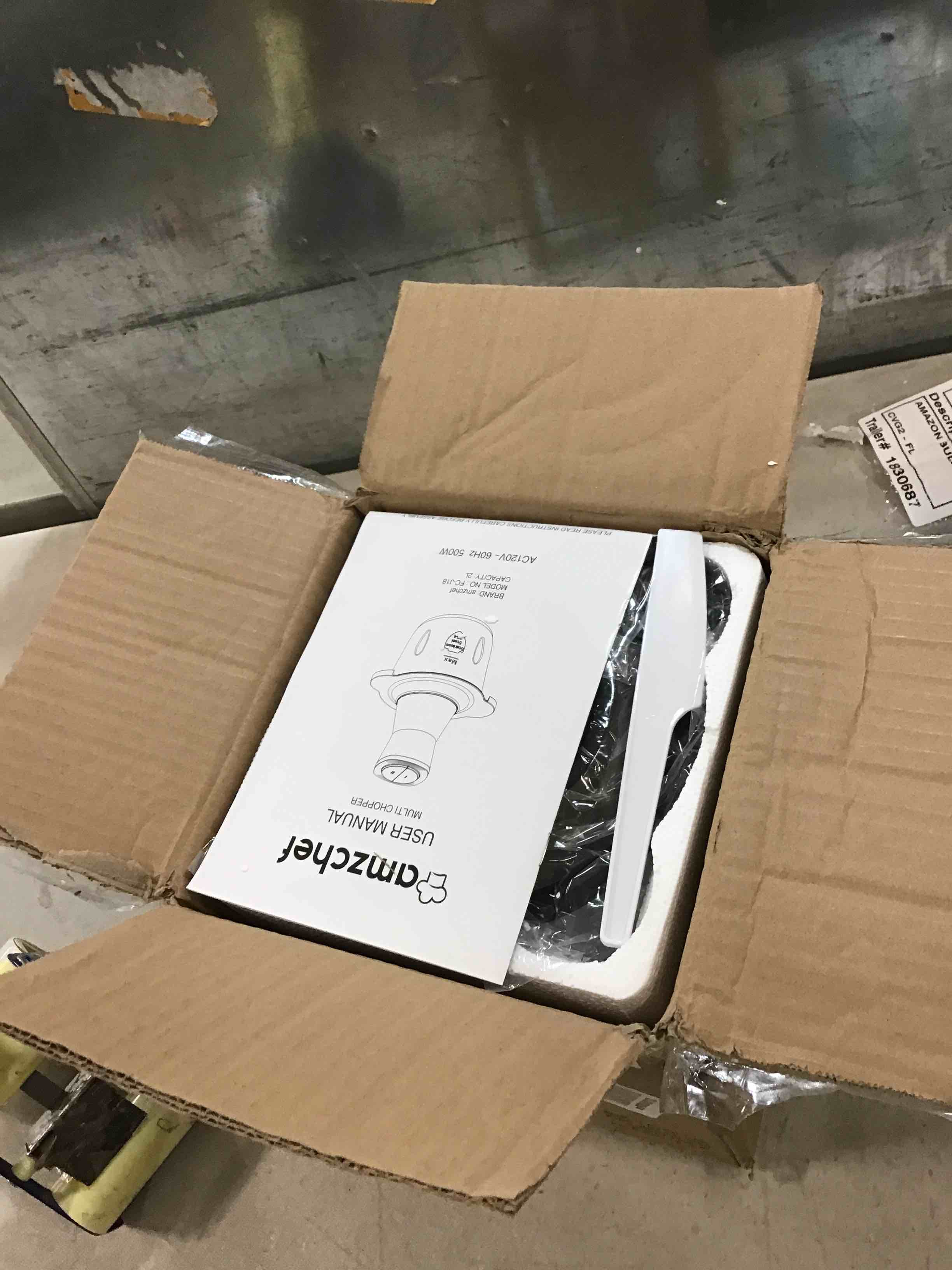 https://s3.amazonaws.com/lotting-images-prod/bidfta/BLU5940929_1707577715298.jpeg