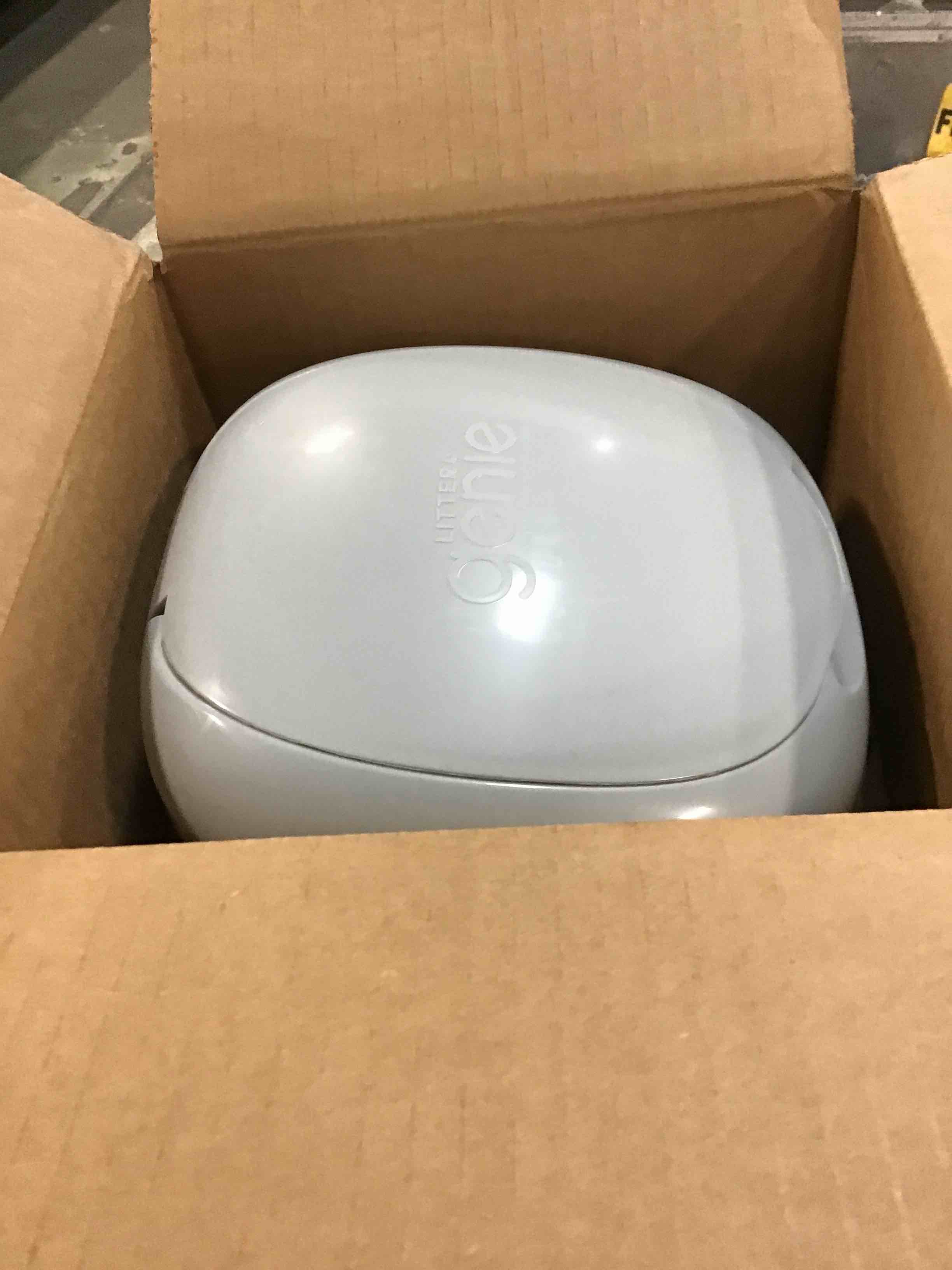 https://s3.amazonaws.com/lotting-images-prod/bidfta/BLU5940977_1707585233572.jpeg