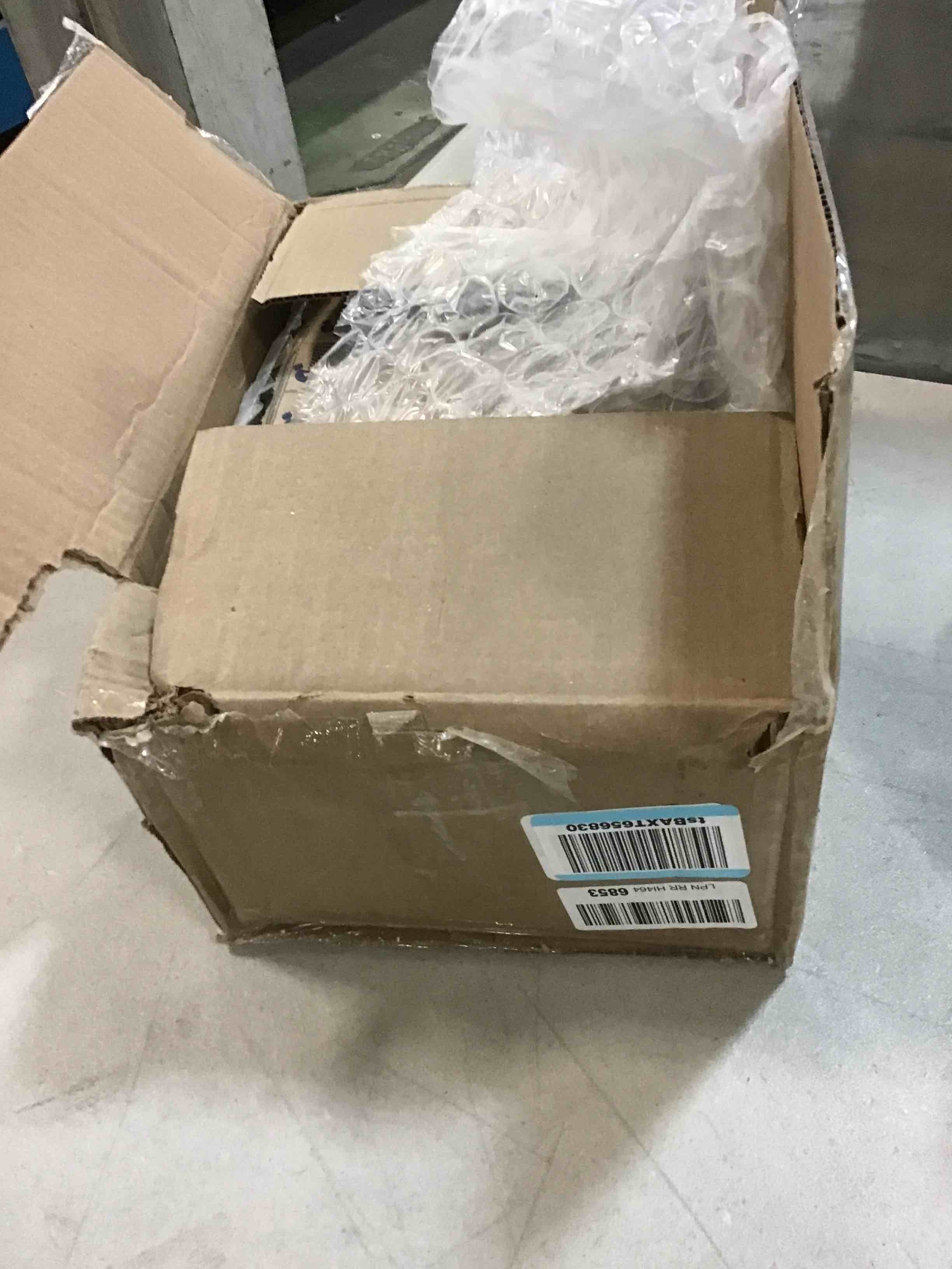 https://s3.amazonaws.com/lotting-images-prod/bidfta/BLU5940993_1707586586808.jpeg