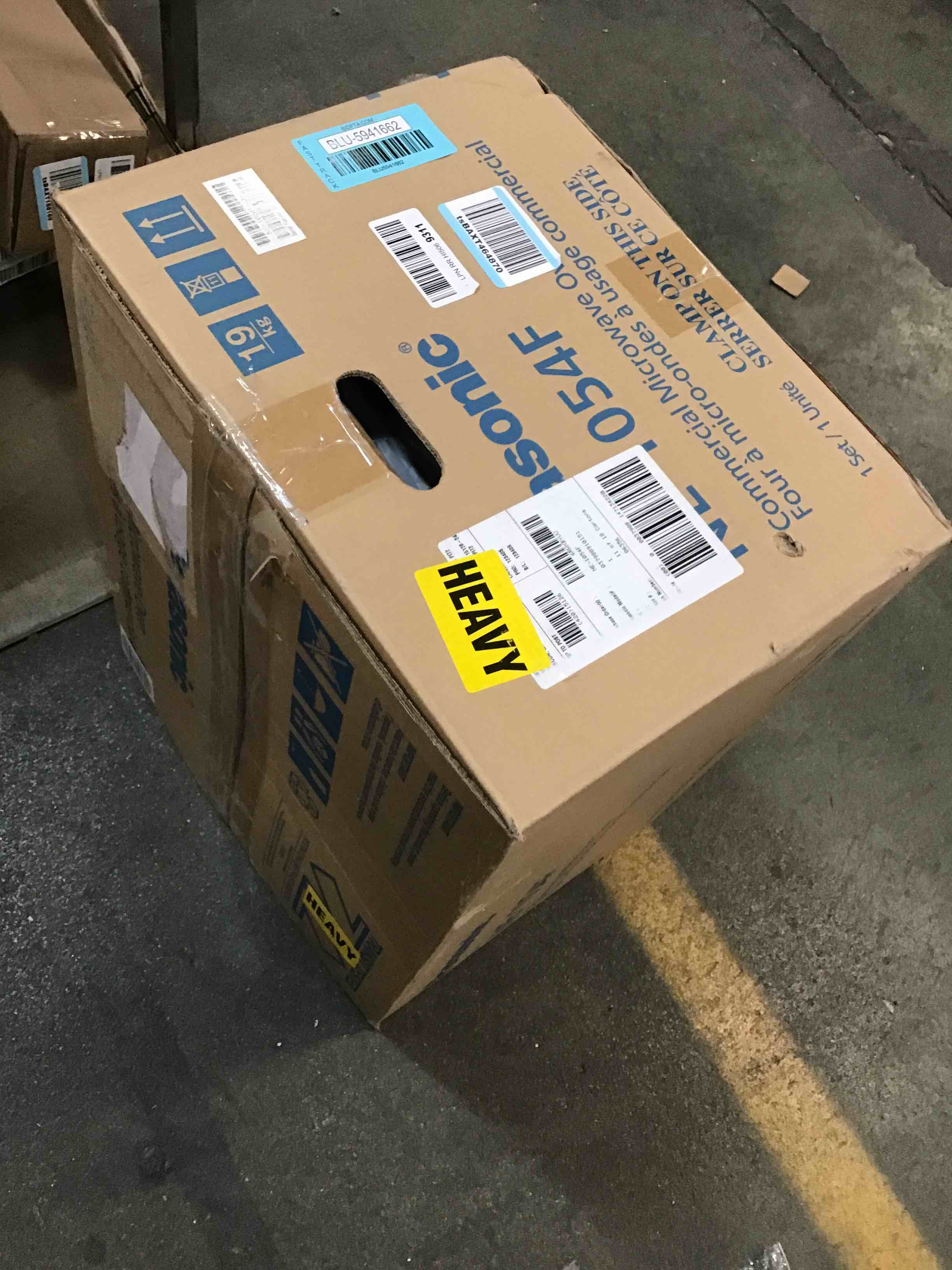 https://s3.amazonaws.com/lotting-images-prod/bidfta/BLU5941662_1708534228967.jpeg