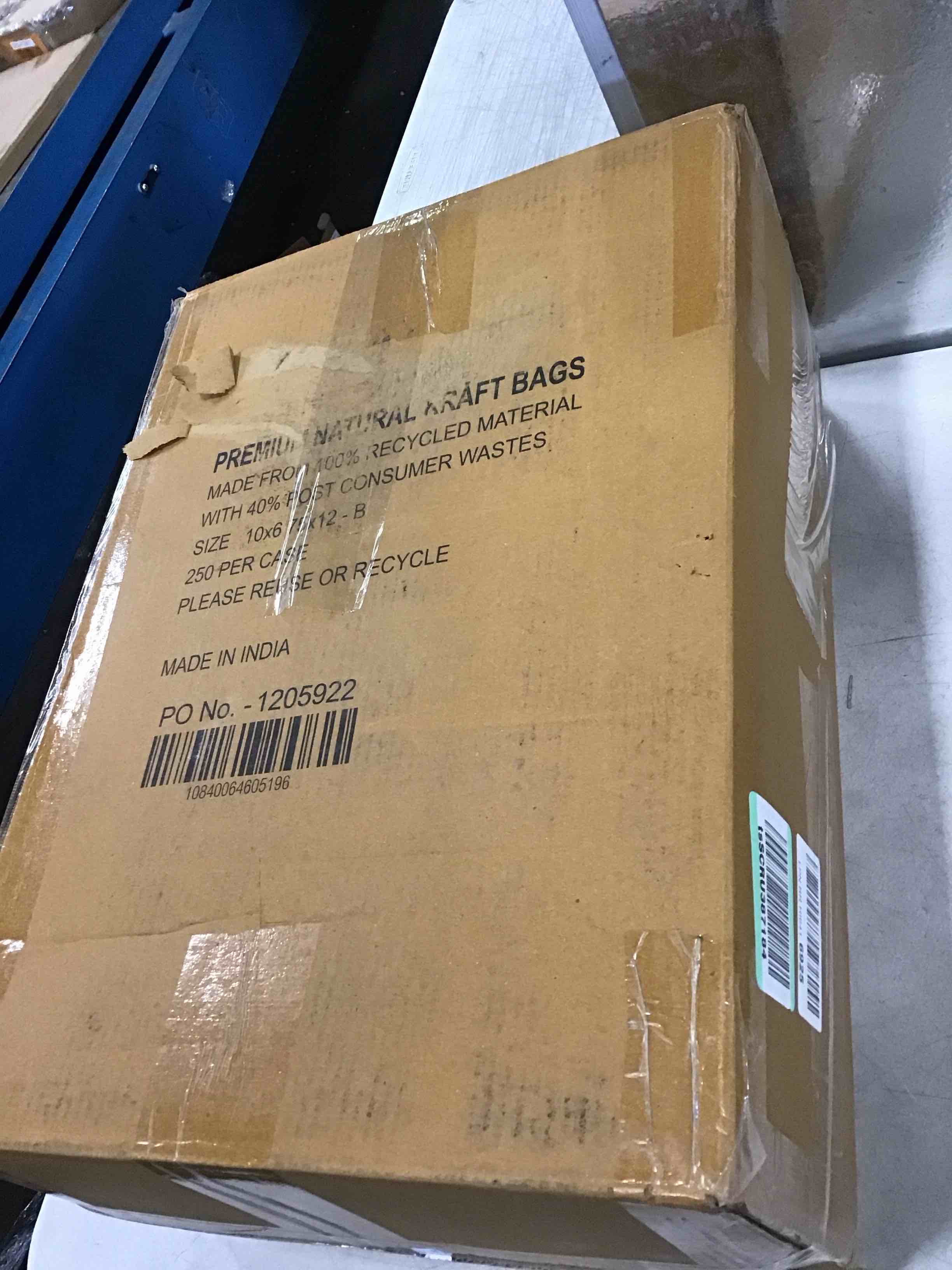 https://s3.amazonaws.com/lotting-images-prod/bidfta/BLU5942184_1707322450880.jpeg