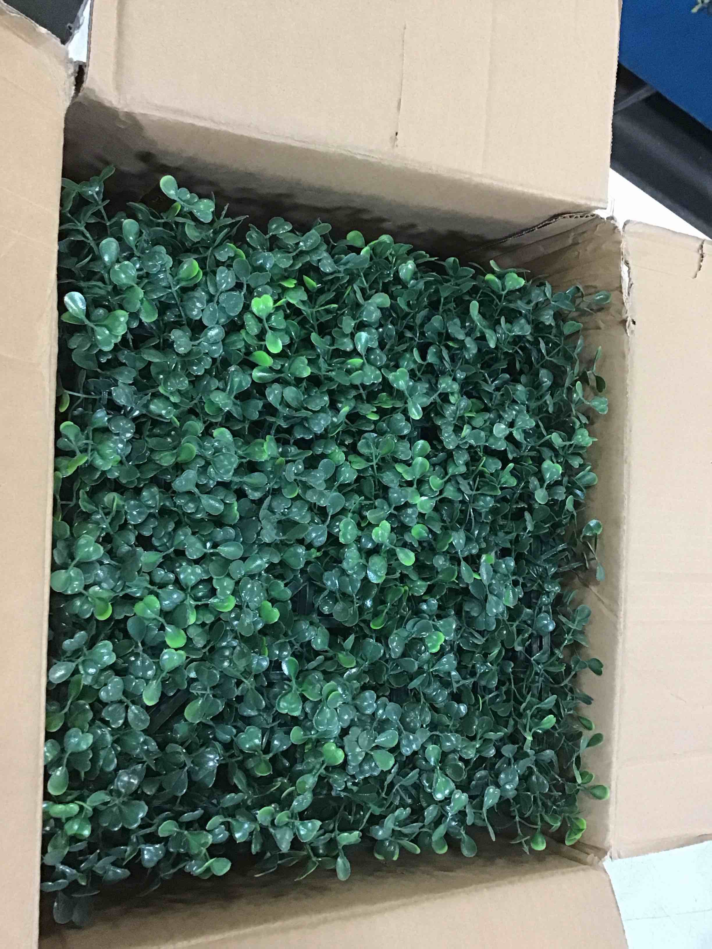 https://s3.amazonaws.com/lotting-images-prod/bidfta/BLU5942321_1707395365399.jpeg