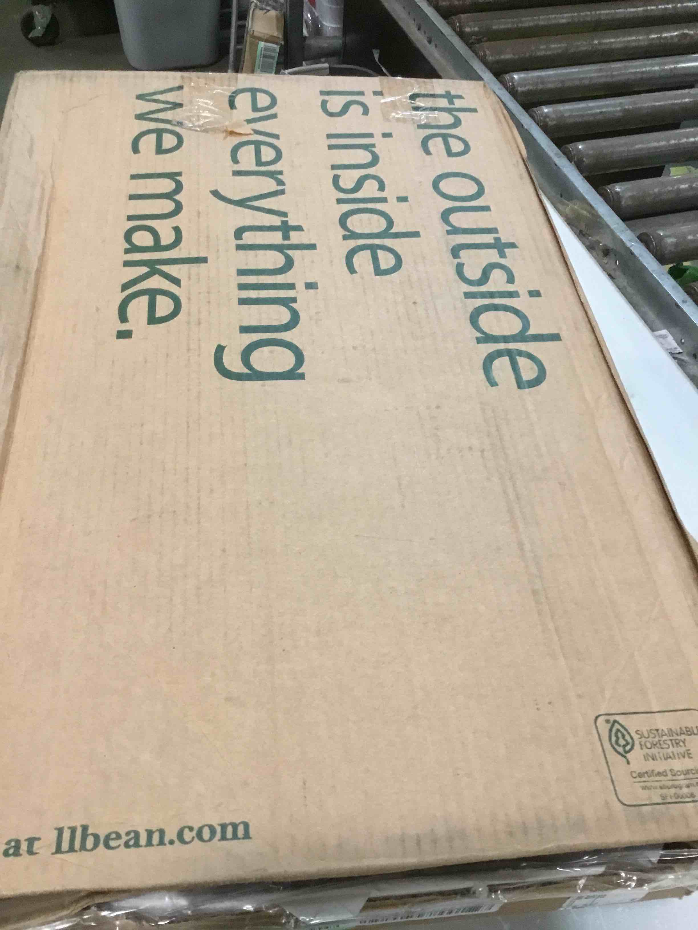 https://s3.amazonaws.com/lotting-images-prod/bidfta/BLU5942642_1707486208106.jpeg