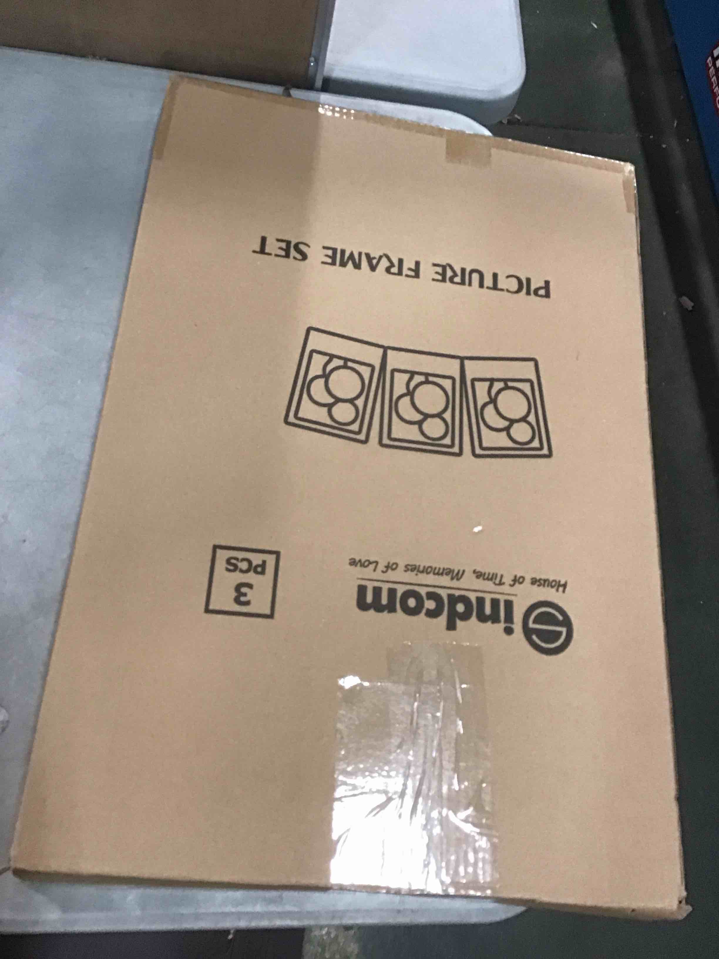 https://s3.amazonaws.com/lotting-images-prod/bidfta/BLU5942743_1707496097690.jpeg