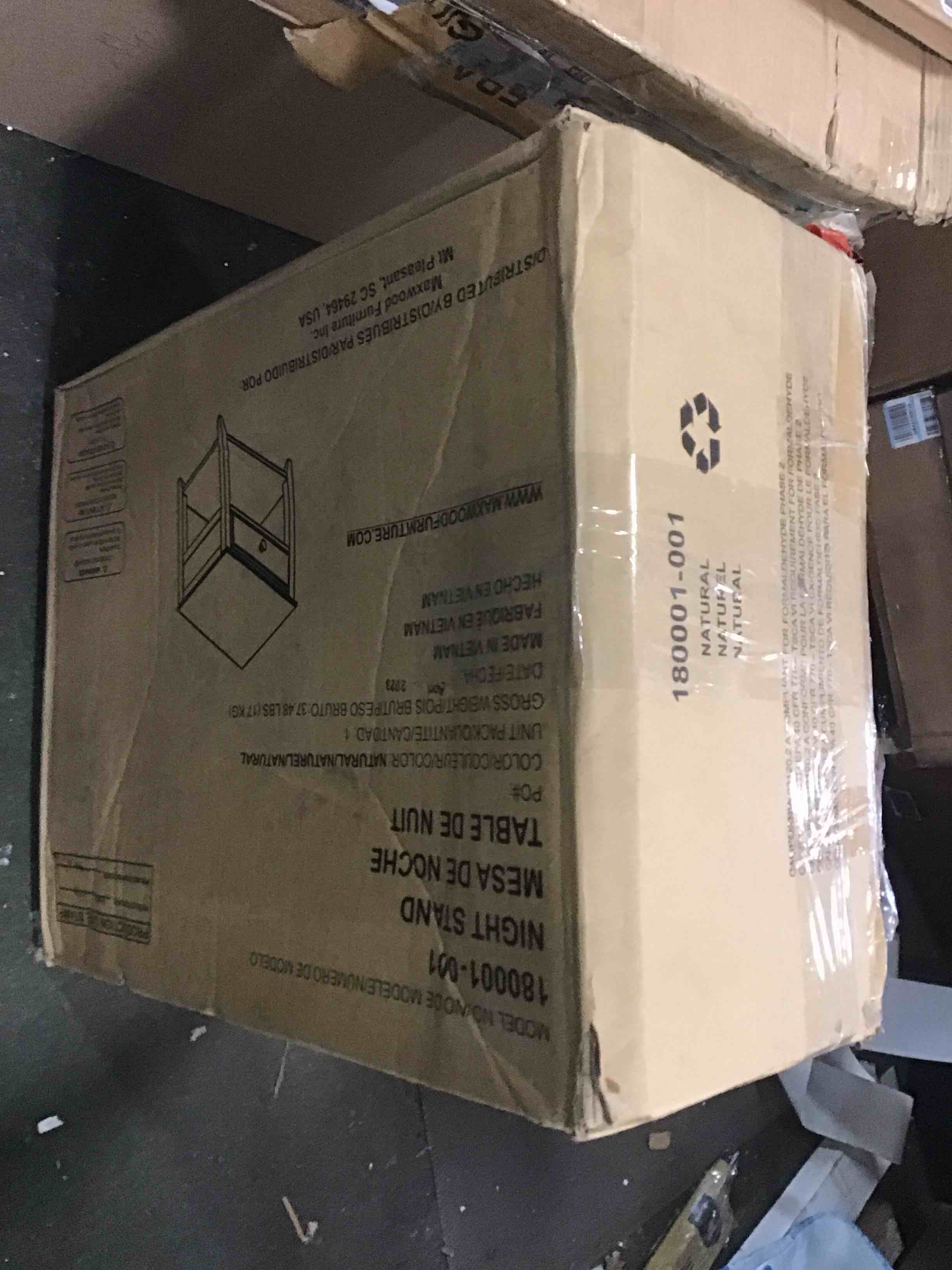 https://s3.amazonaws.com/lotting-images-prod/bidfta/BLU5943329_1707856898390.jpeg