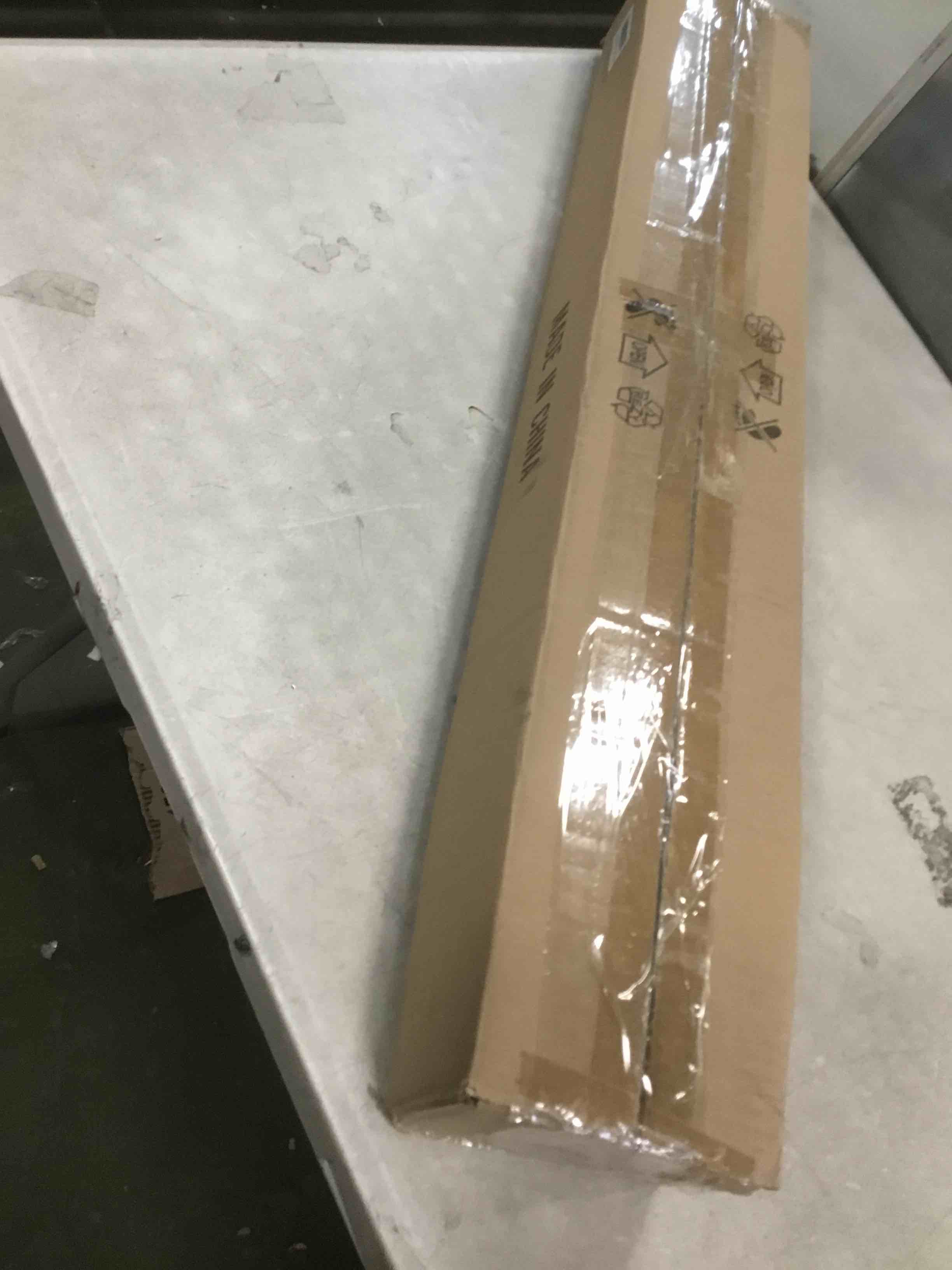 https://s3.amazonaws.com/lotting-images-prod/bidfta/BLU5943482_1707236803806.jpeg
