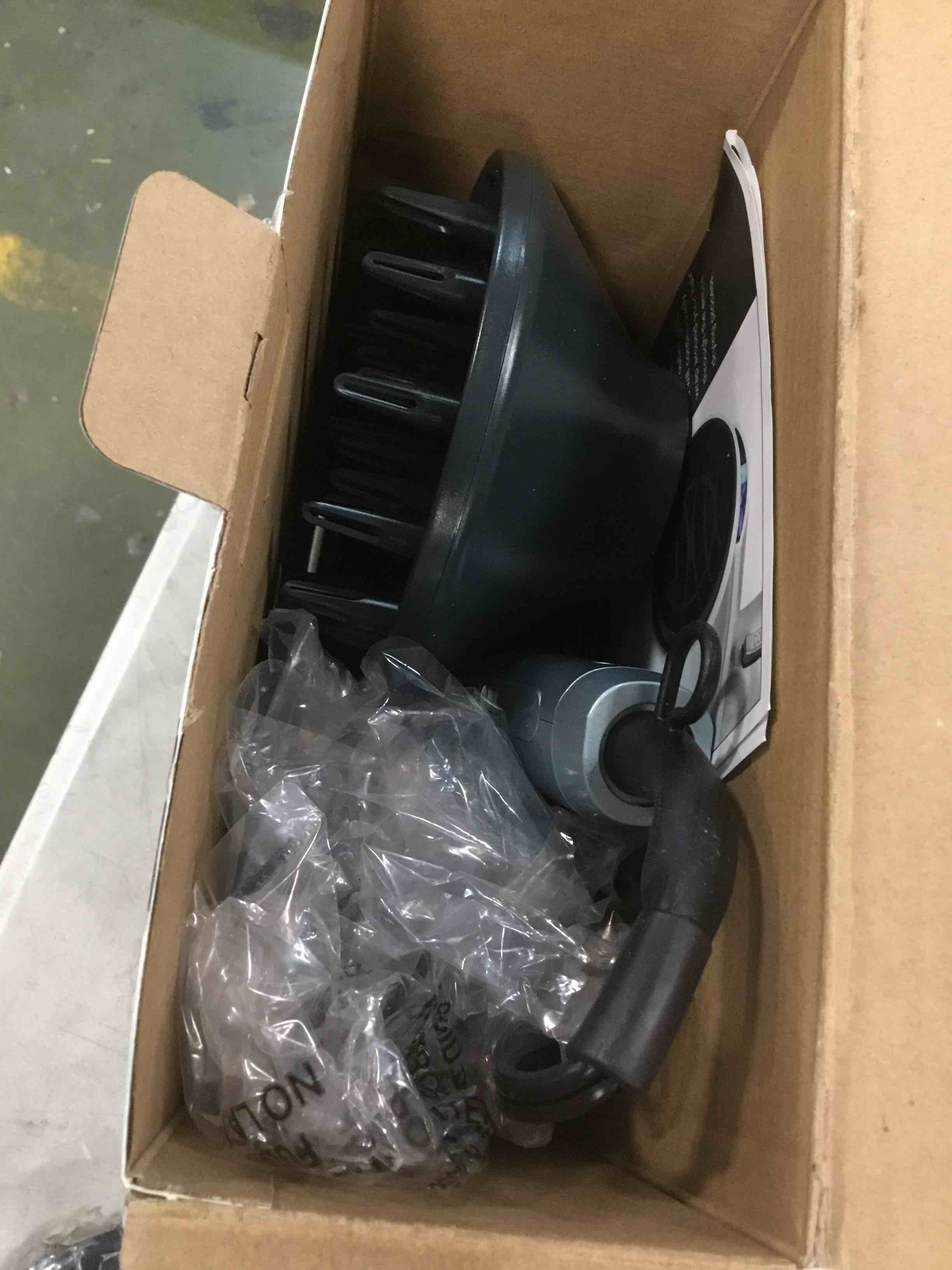 https://s3.amazonaws.com/lotting-images-prod/bidfta/BLU5943501_1707239526455.jpeg