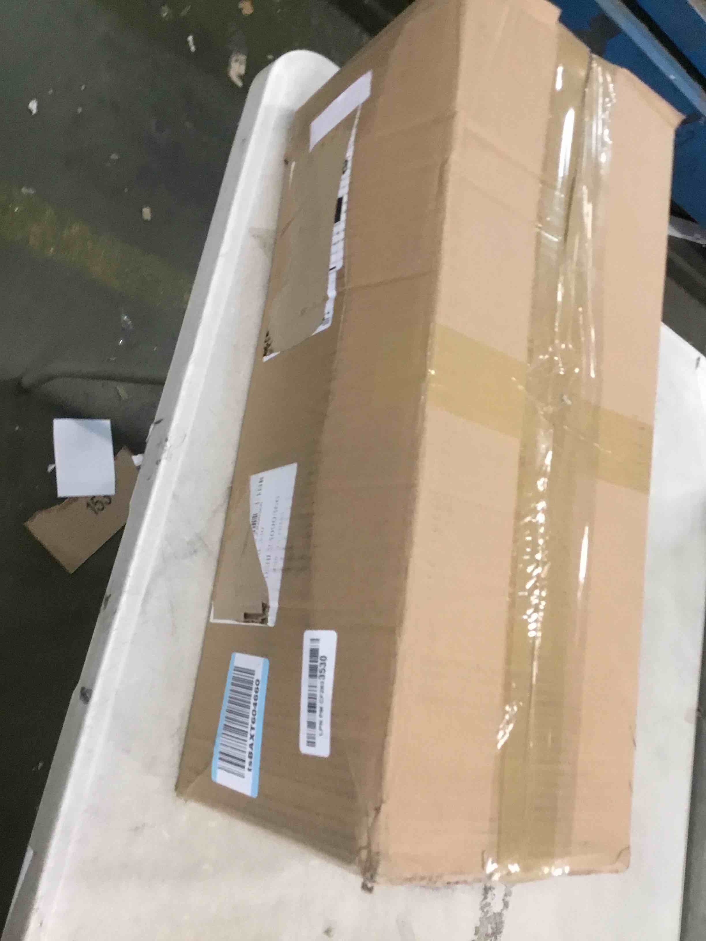 https://s3.amazonaws.com/lotting-images-prod/bidfta/BLU5943533_1707244987861.jpeg