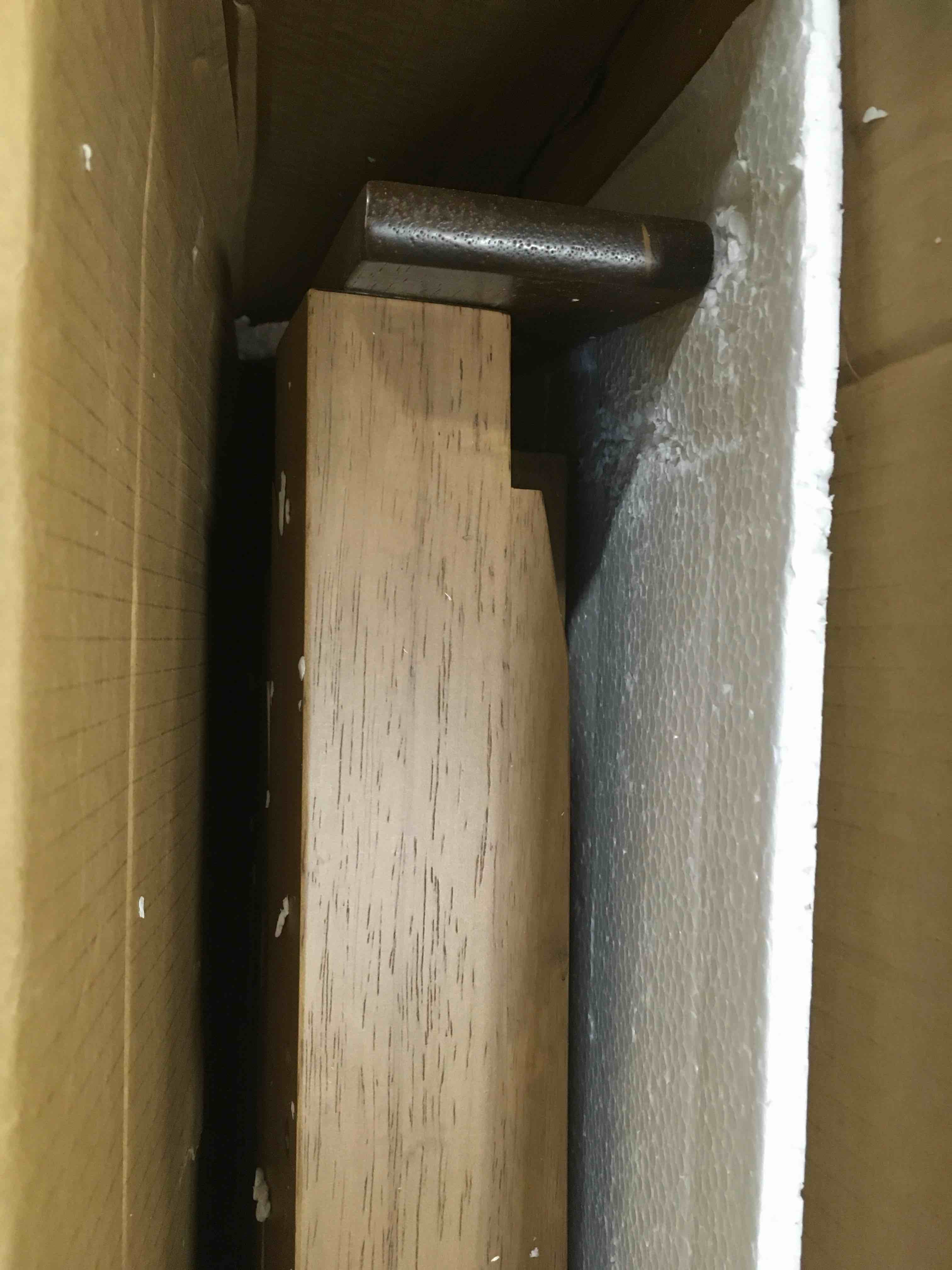 https://s3.amazonaws.com/lotting-images-prod/bidfta/BLU5943662_1707311551169.jpeg