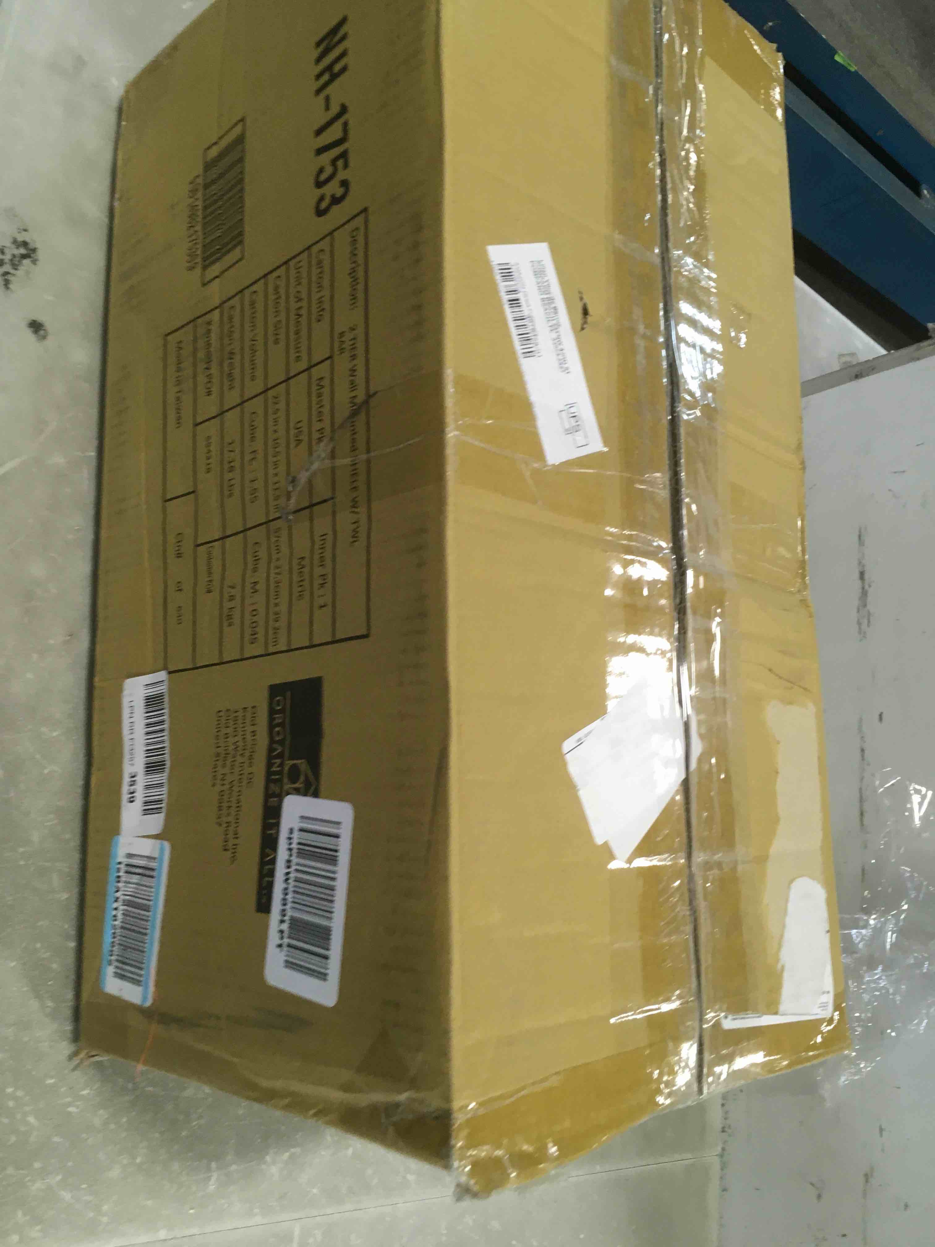 https://s3.amazonaws.com/lotting-images-prod/bidfta/BLU5944131_1707419099141.jpeg