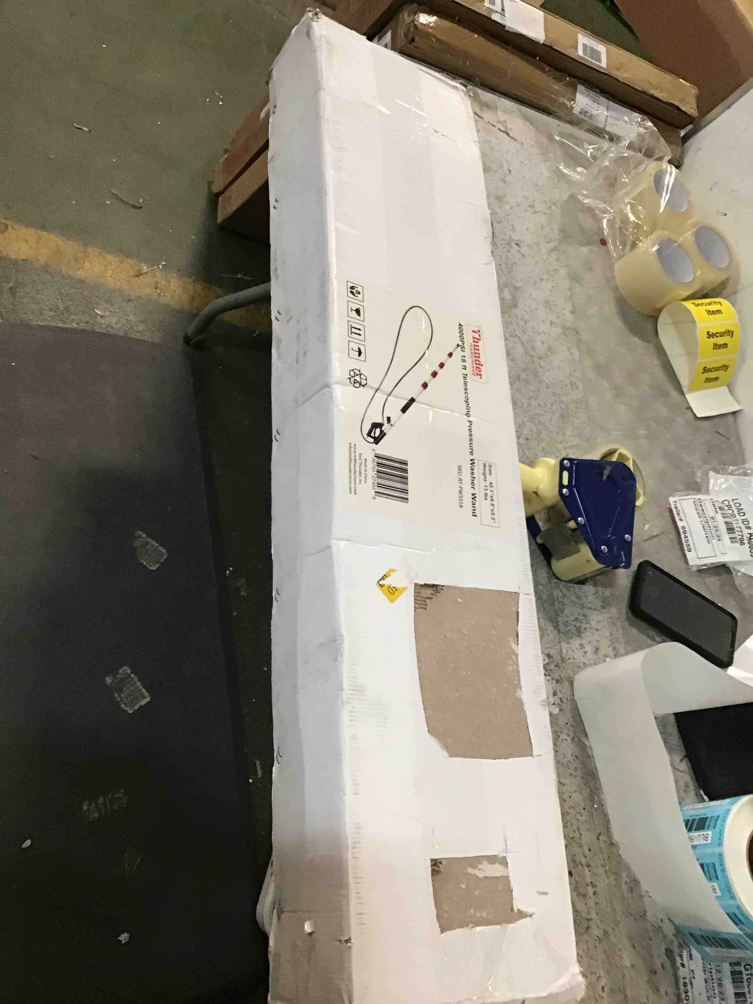 https://s3.amazonaws.com/lotting-images-prod/bidfta/BLU5944957_1707233897127.jpeg