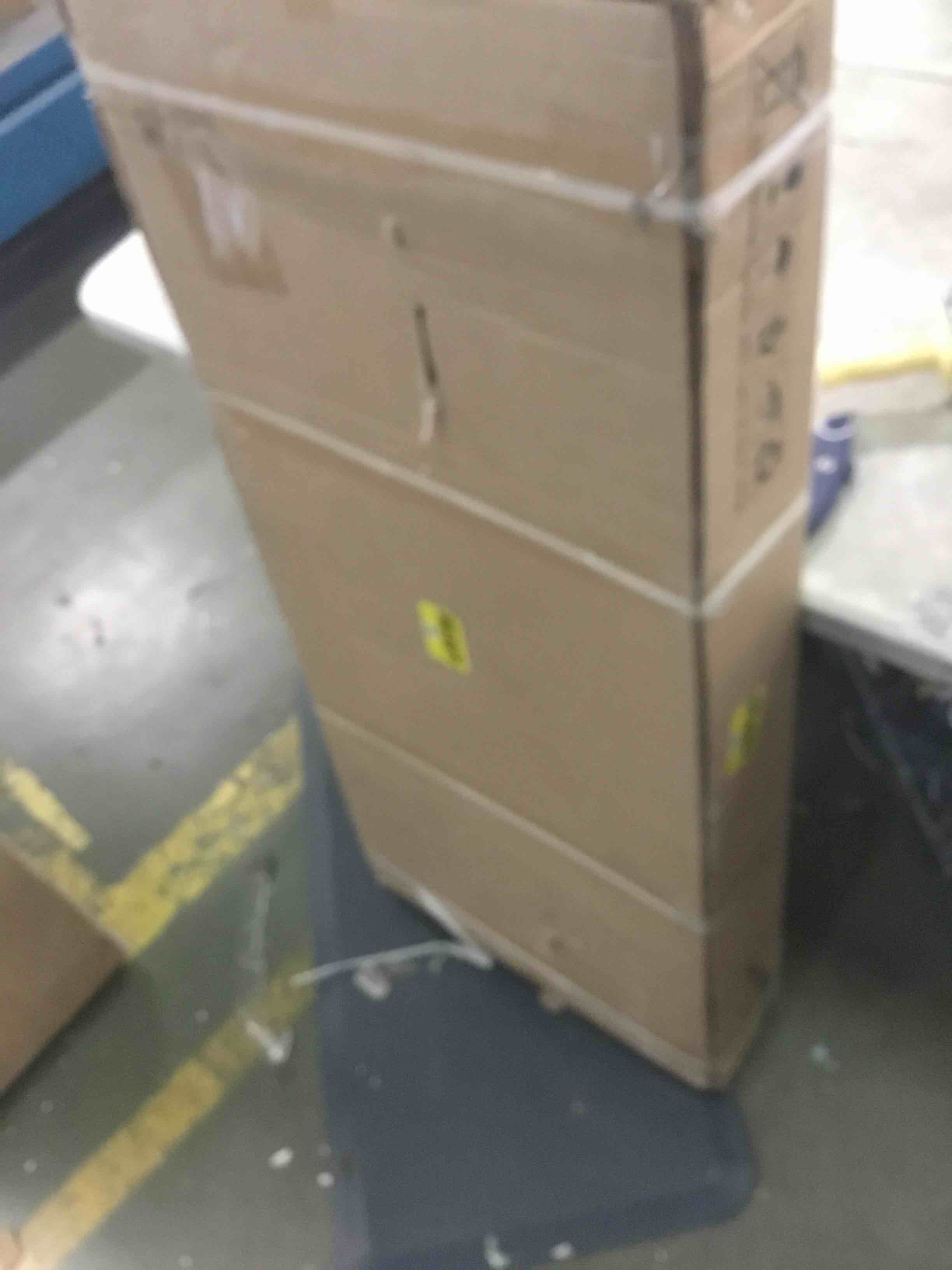 https://s3.amazonaws.com/lotting-images-prod/bidfta/BLU5945308_1707423834896.jpeg