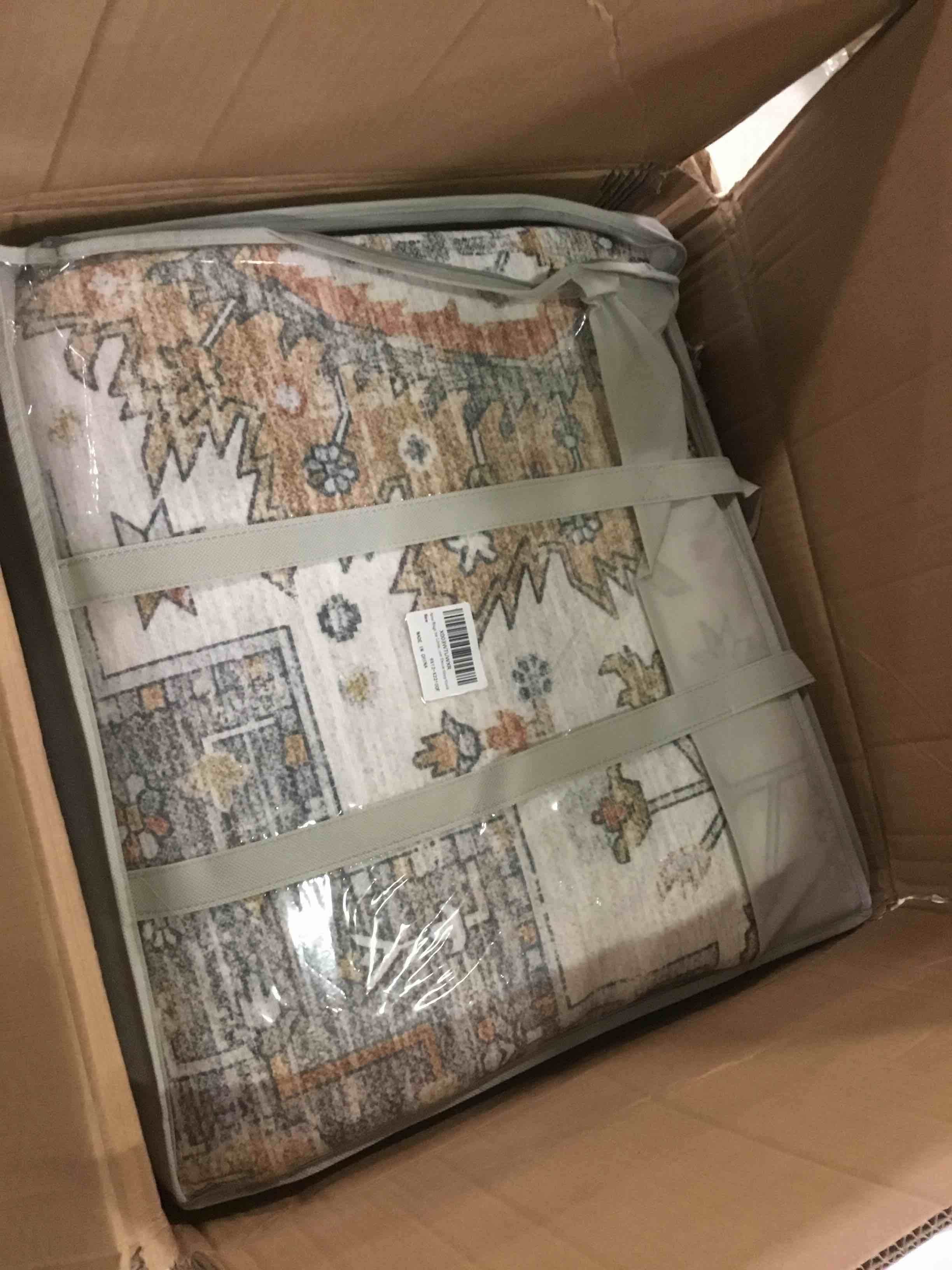 https://s3.amazonaws.com/lotting-images-prod/bidfta/BLU5945331_1707426815785.jpeg