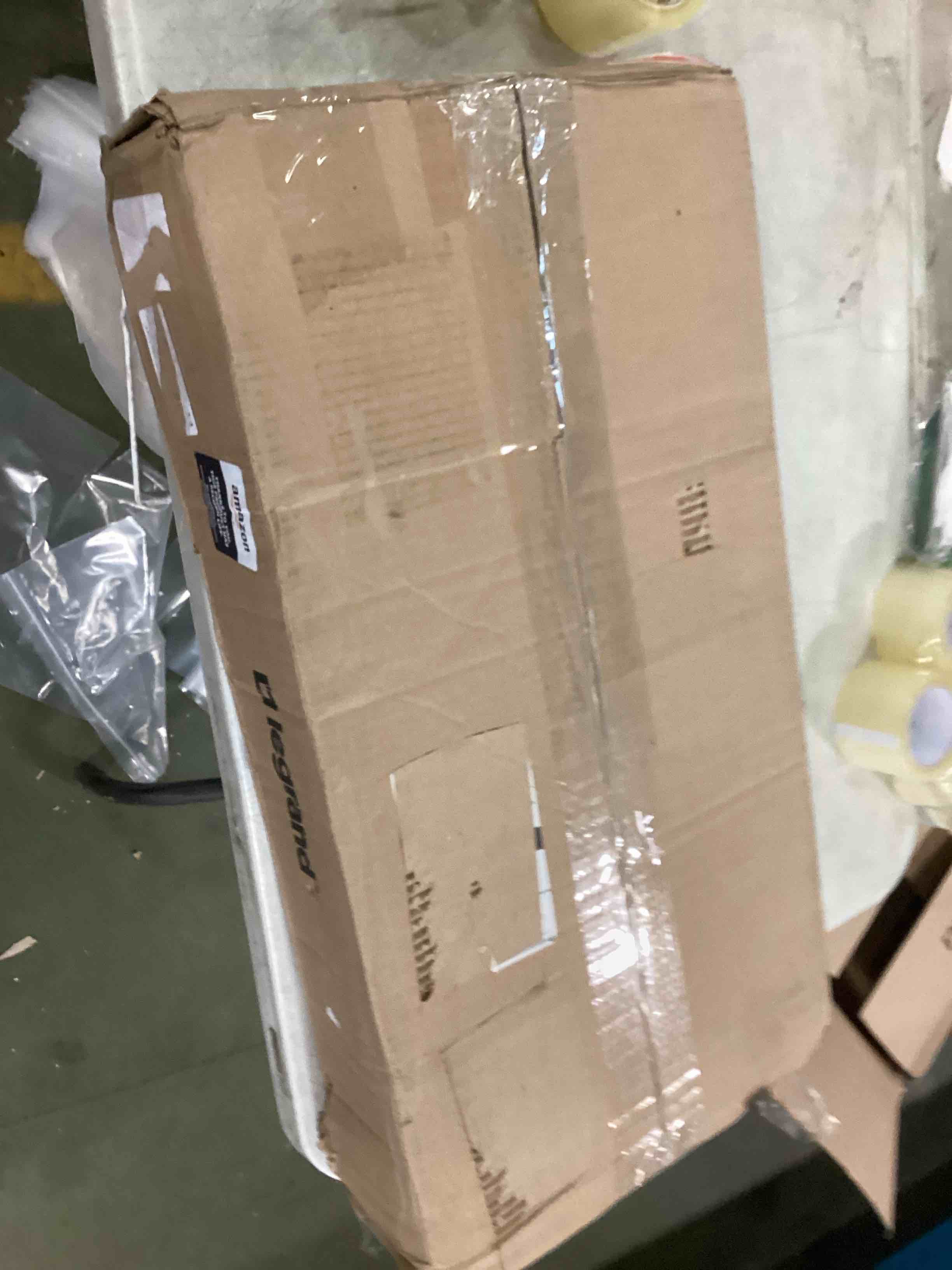 https://s3.amazonaws.com/lotting-images-prod/bidfta/BLU5945430_1707487640822.jpeg