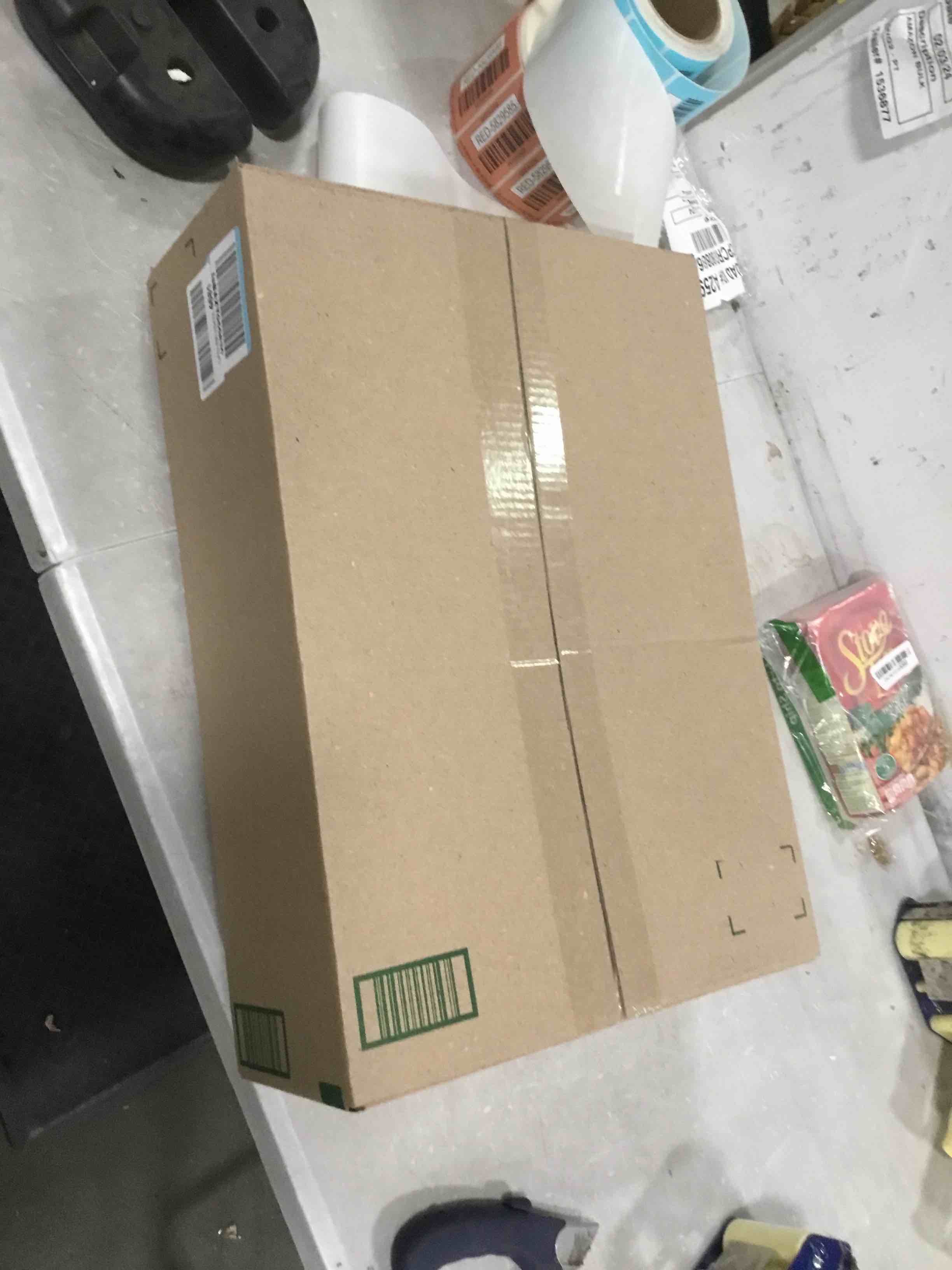 https://s3.amazonaws.com/lotting-images-prod/bidfta/BLU5945924_1707827650157.jpeg