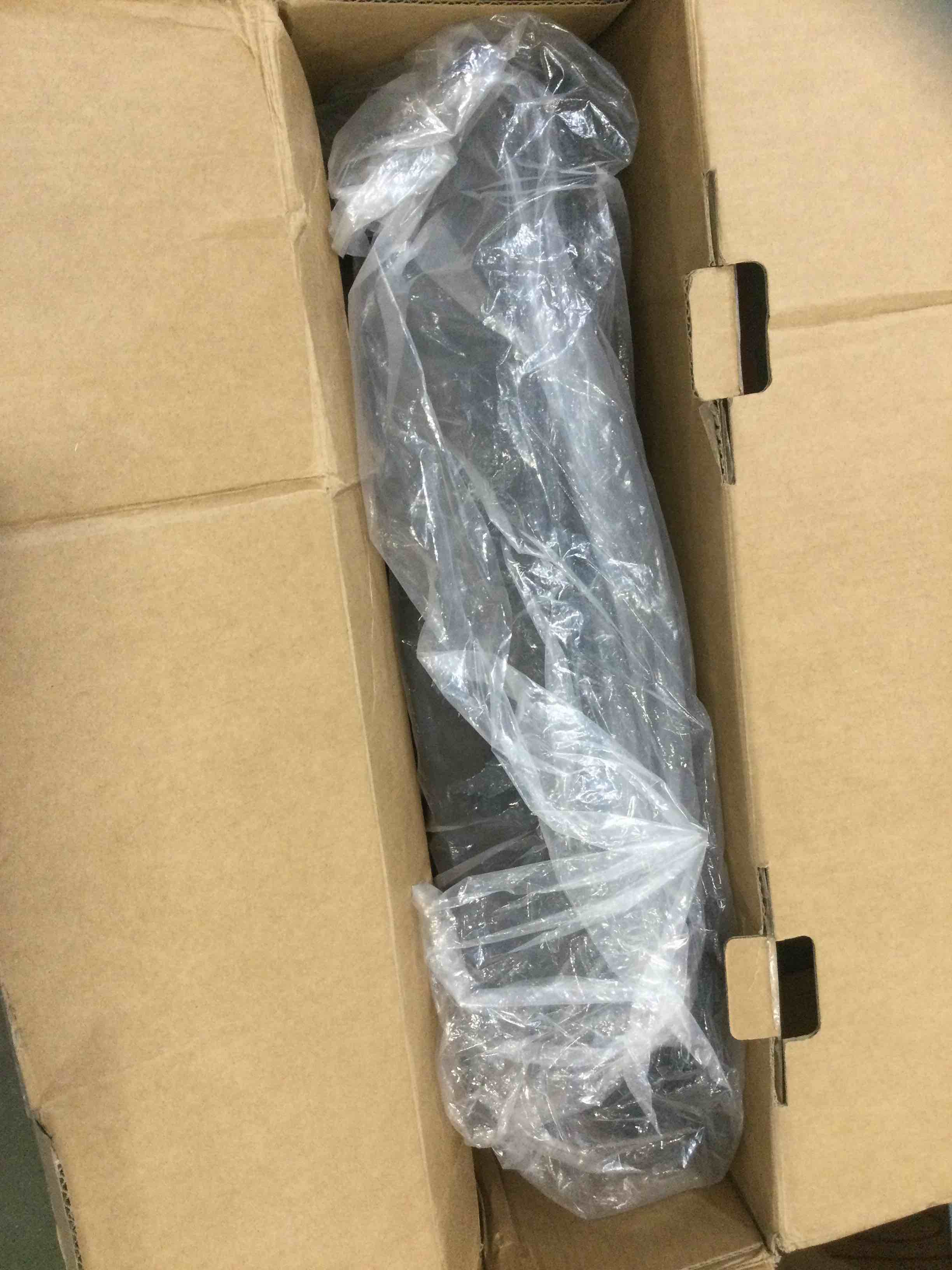 https://s3.amazonaws.com/lotting-images-prod/bidfta/BLU5946320_1707925015200.jpeg