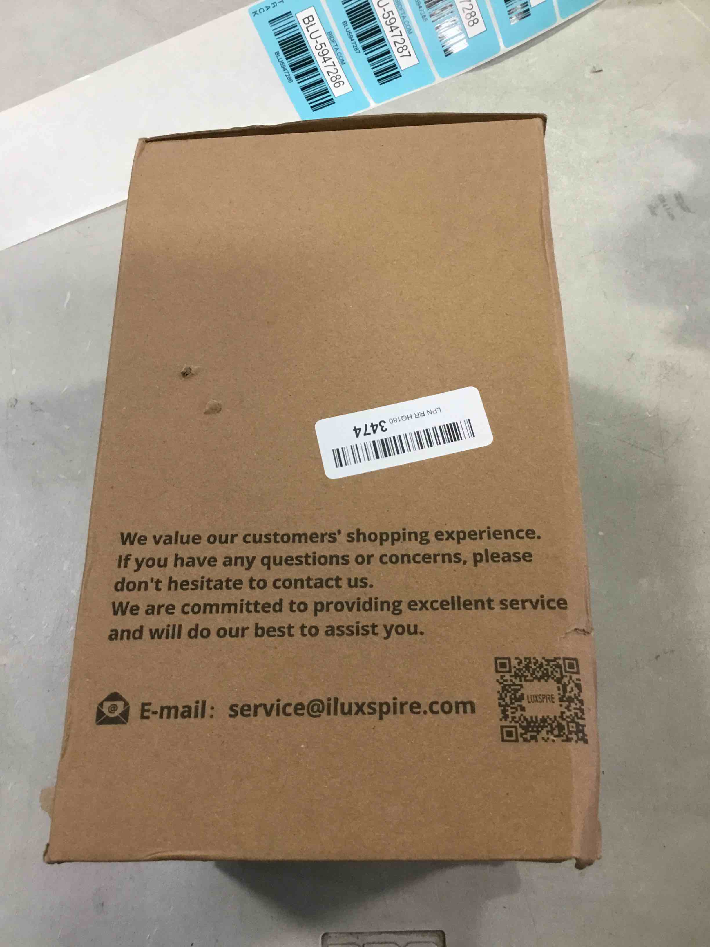 https://s3.amazonaws.com/lotting-images-prod/bidfta/BLU5947286_1707487349168.jpeg