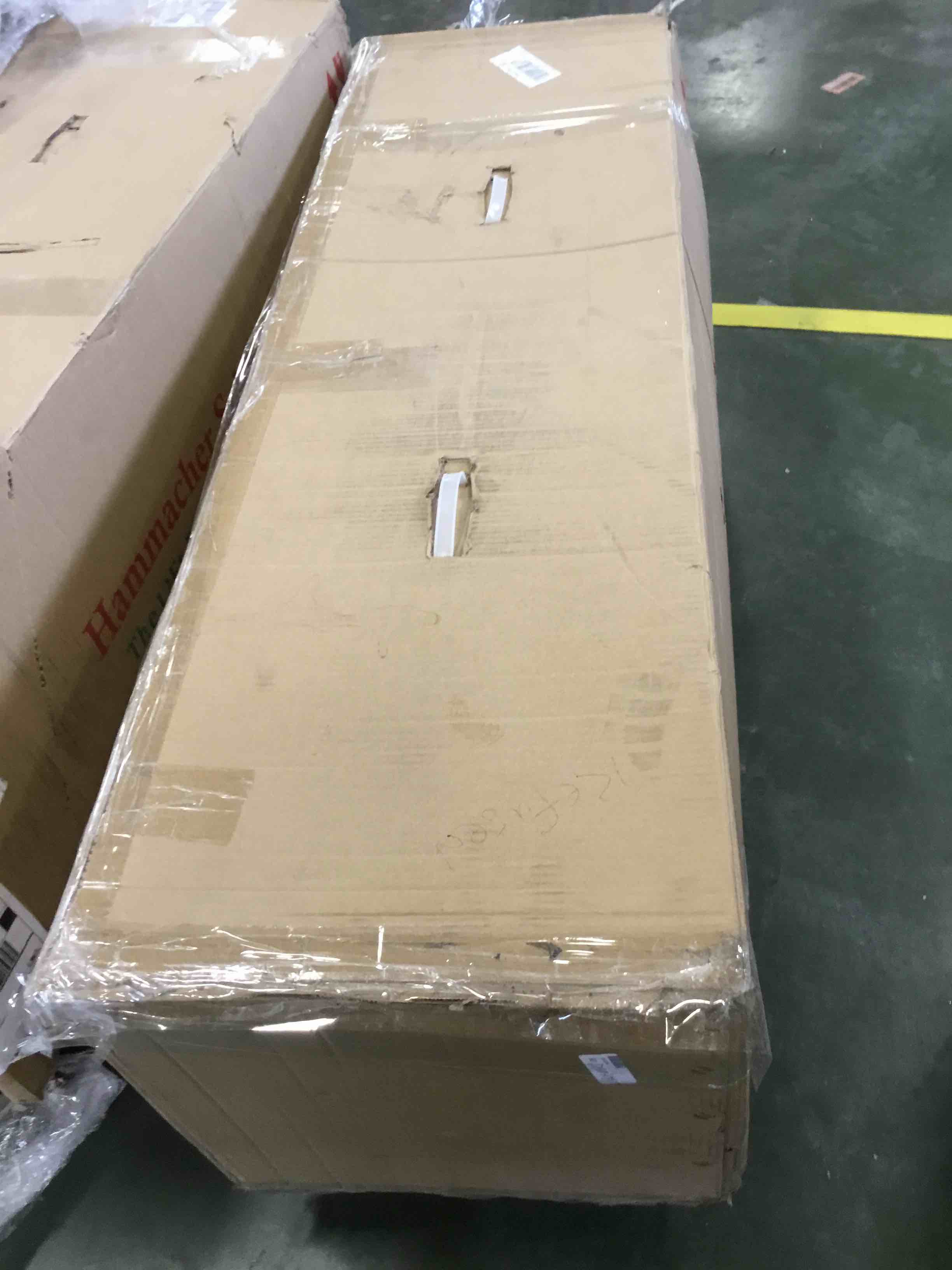 https://s3.amazonaws.com/lotting-images-prod/bidfta/BLU5947369_1707500701971.jpeg