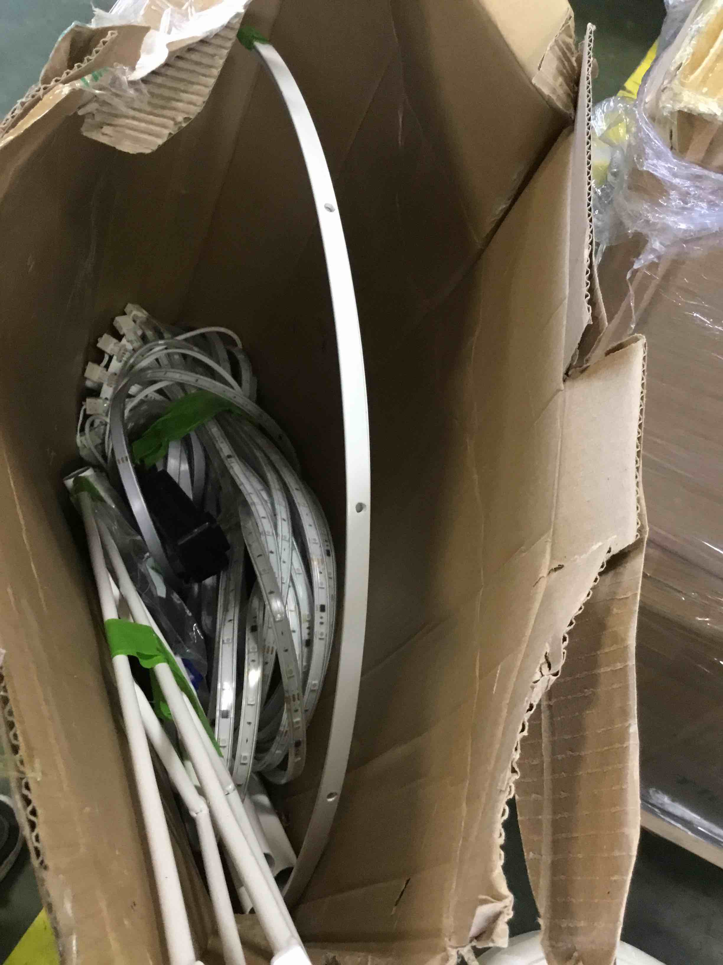 https://s3.amazonaws.com/lotting-images-prod/bidfta/BLU5947402_1707508018958.jpeg