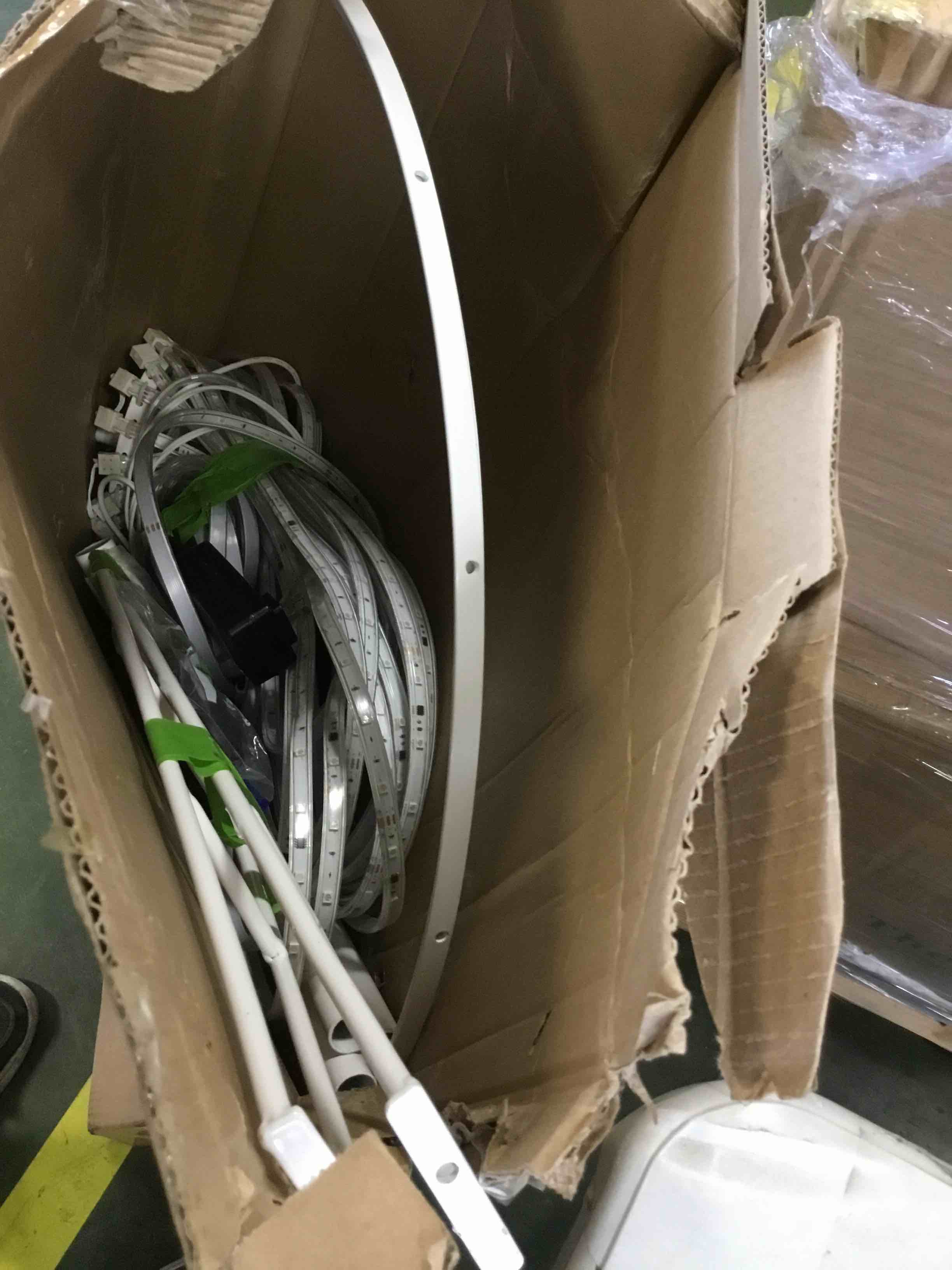 https://s3.amazonaws.com/lotting-images-prod/bidfta/BLU5947402_1707508020090.jpeg