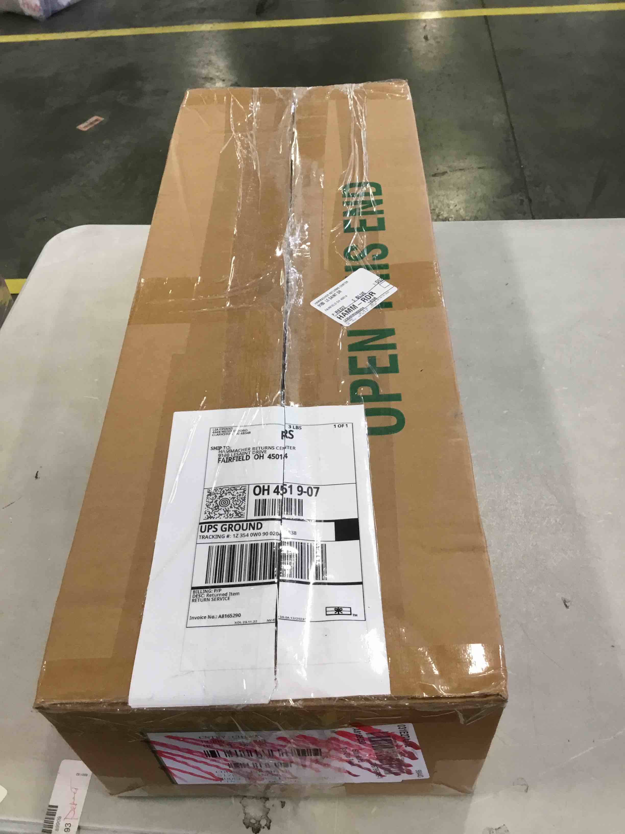 https://s3.amazonaws.com/lotting-images-prod/bidfta/BLU5947408_1707509116834.jpeg
