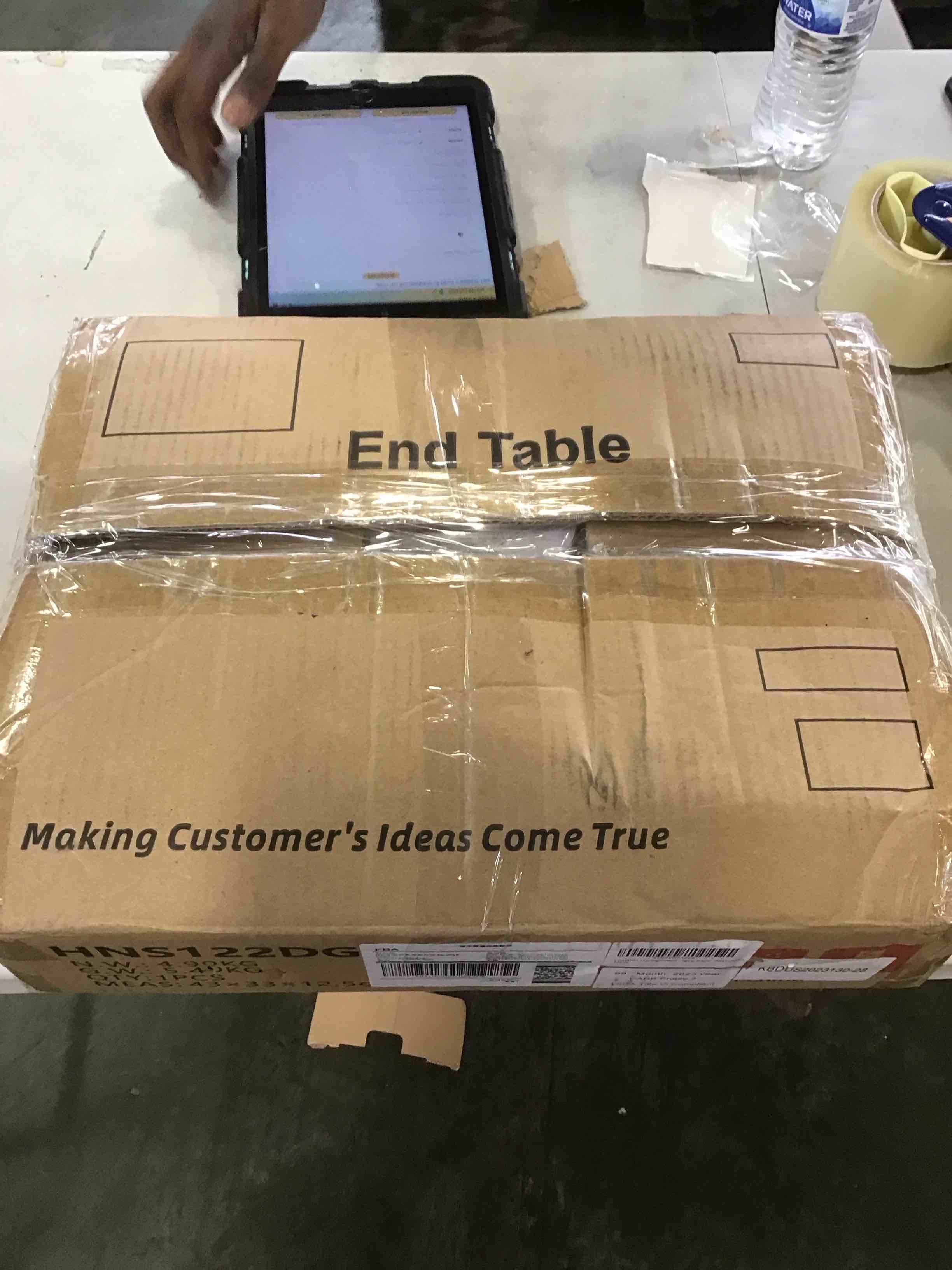 https://s3.amazonaws.com/lotting-images-prod/bidfta/BLU5947695_1708097919618.jpeg