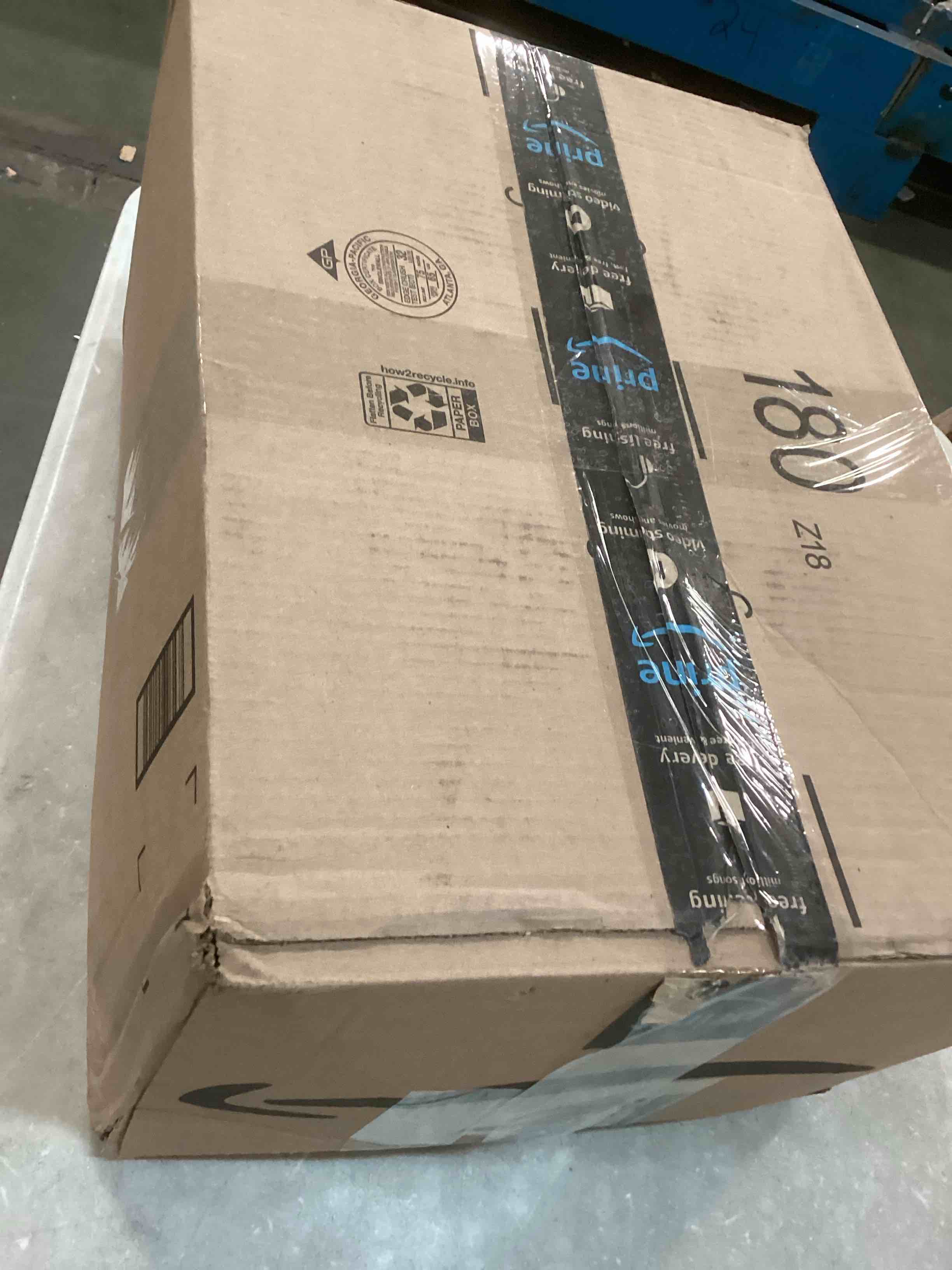 https://s3.amazonaws.com/lotting-images-prod/bidfta/BLU5959976_1707845279790.jpeg