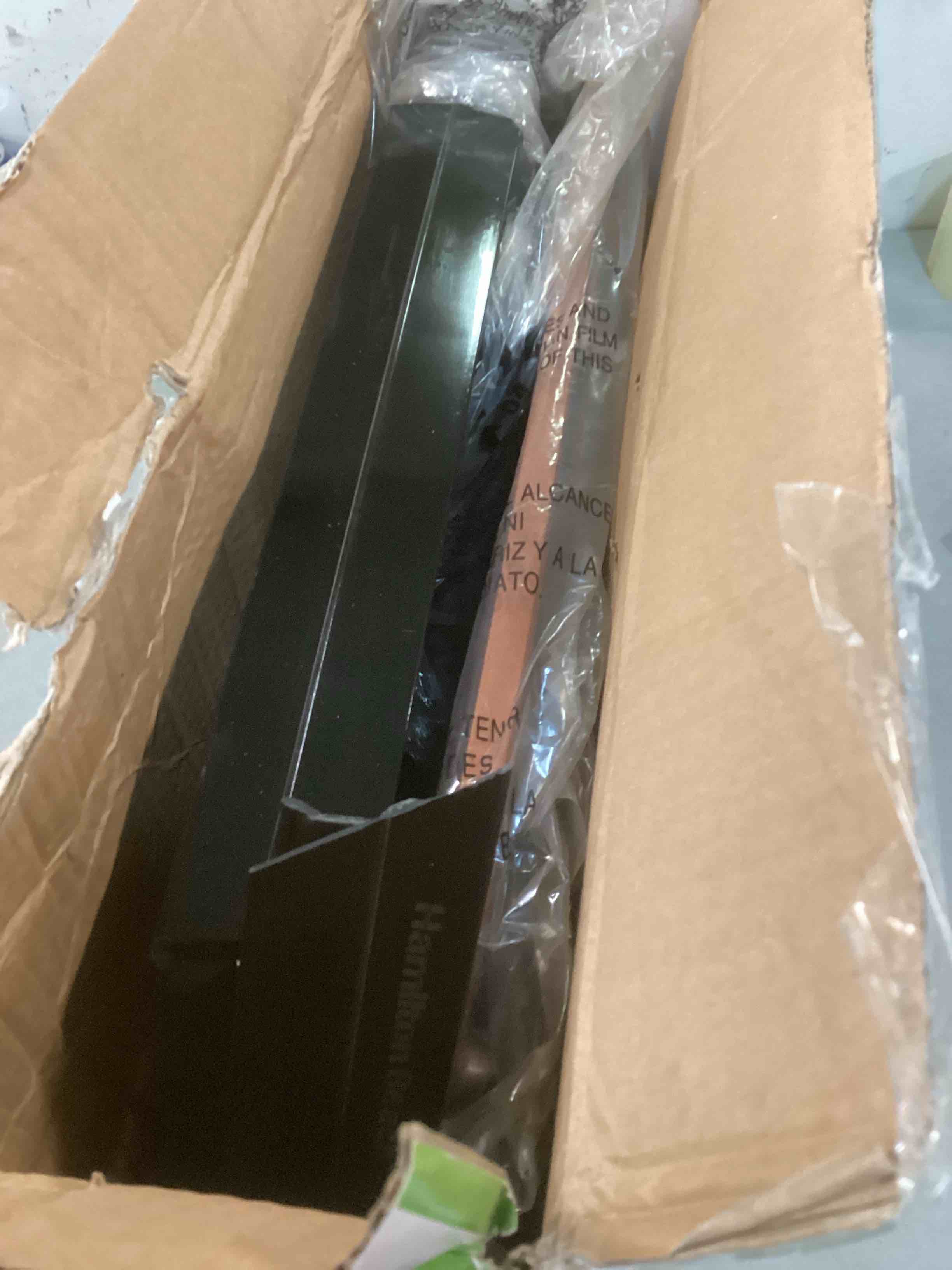 https://s3.amazonaws.com/lotting-images-prod/bidfta/BLU5960423_1708023502159.jpeg