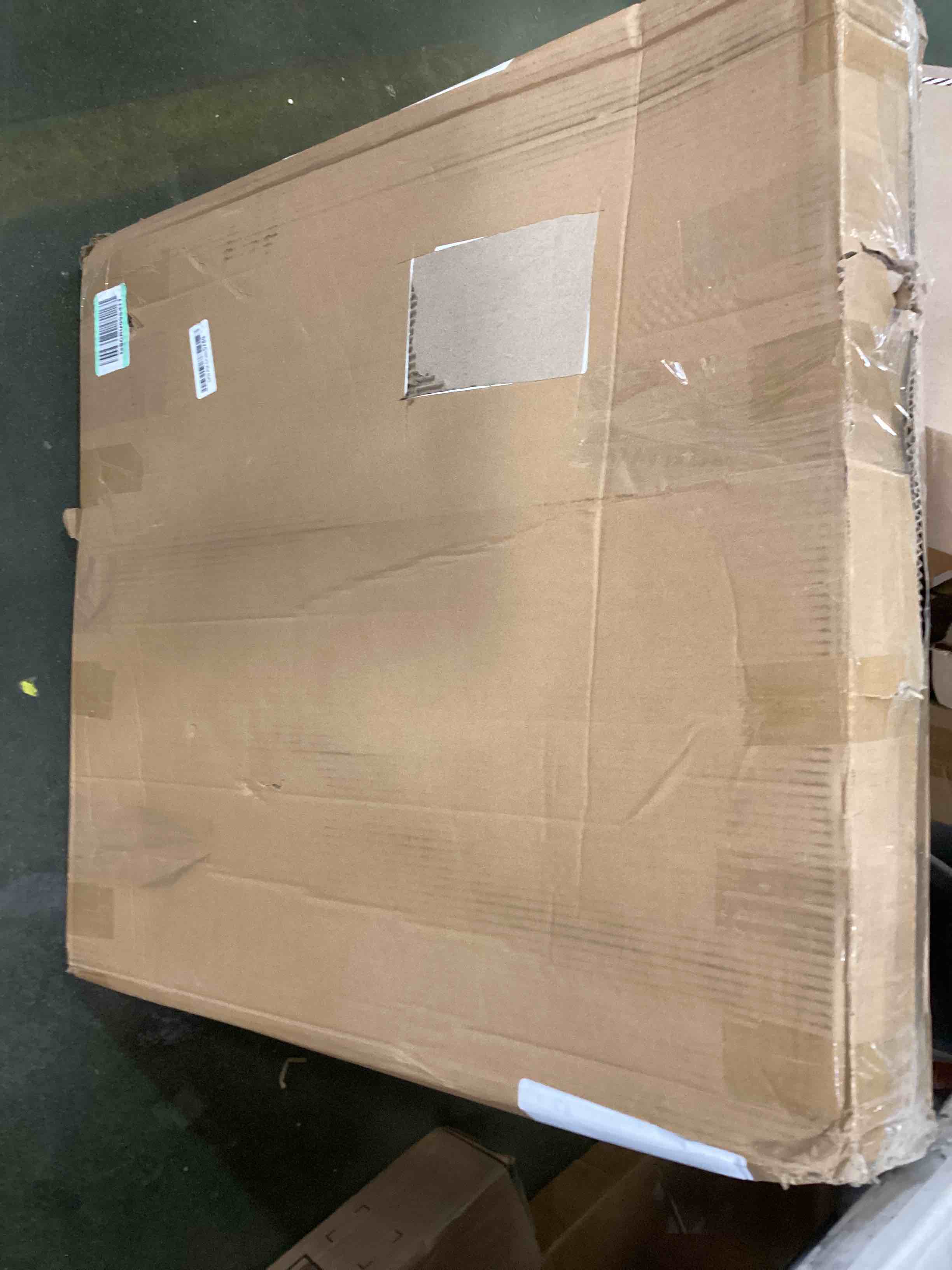 https://s3.amazonaws.com/lotting-images-prod/bidfta/BLU5960565_1708100479932.jpeg